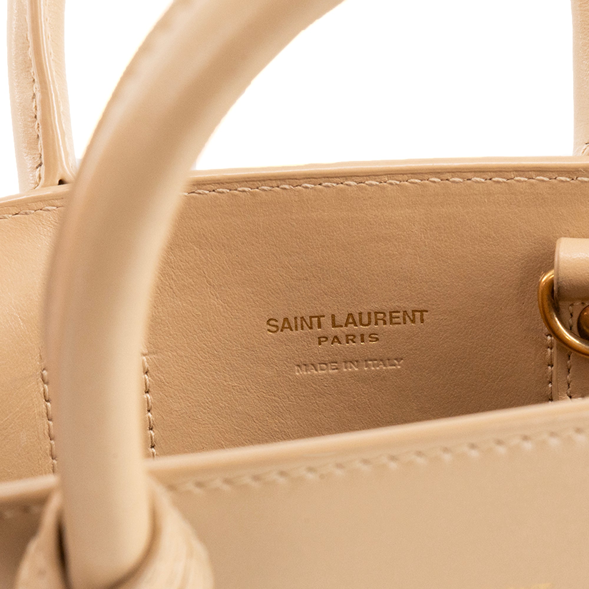 SAINT LAURENT - Sac de Jour nano Saint Laurent en cuir lisse beige