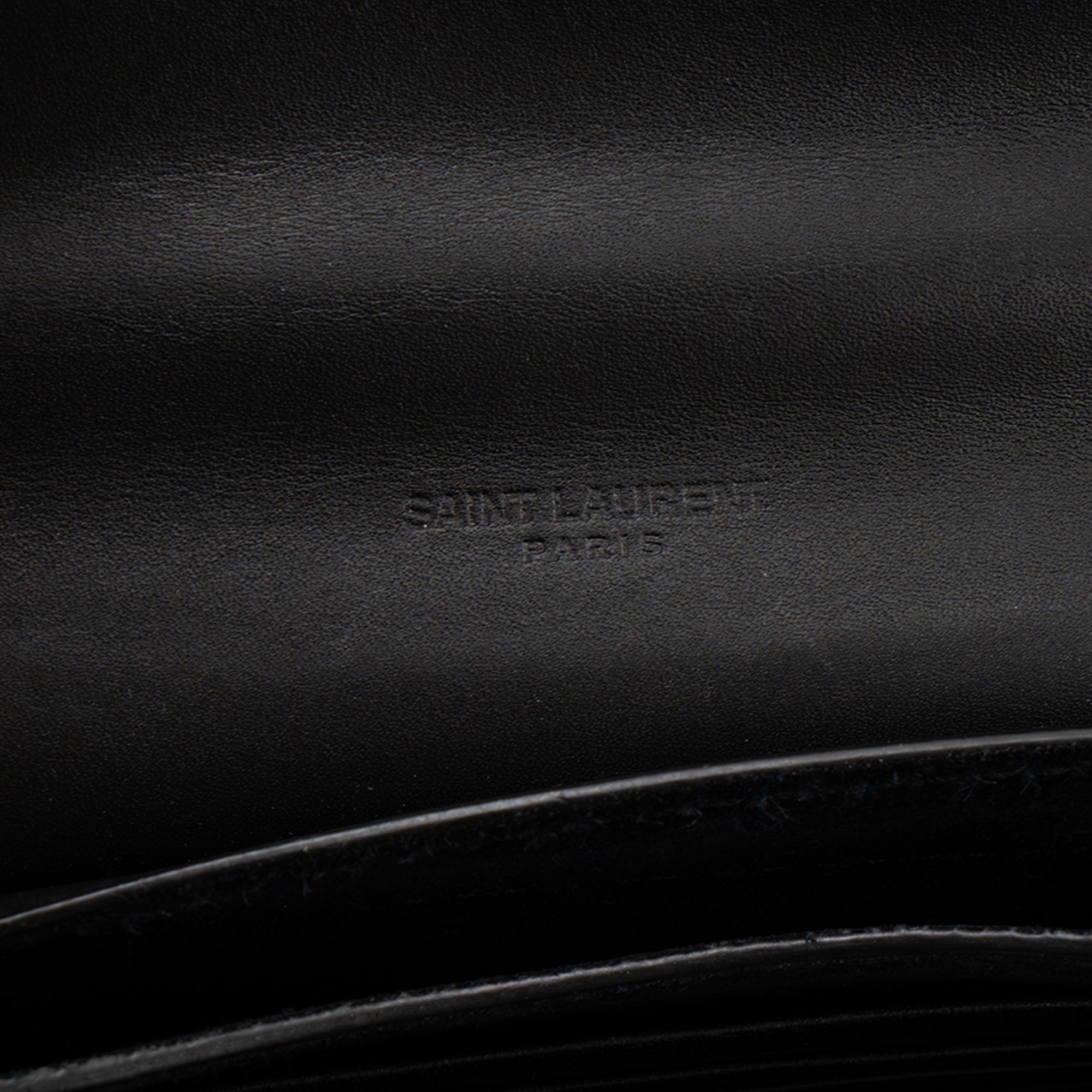SAINT LAURENT - Sac à bandoulière Kaia mini Saint Laurent en cuir lisse noir