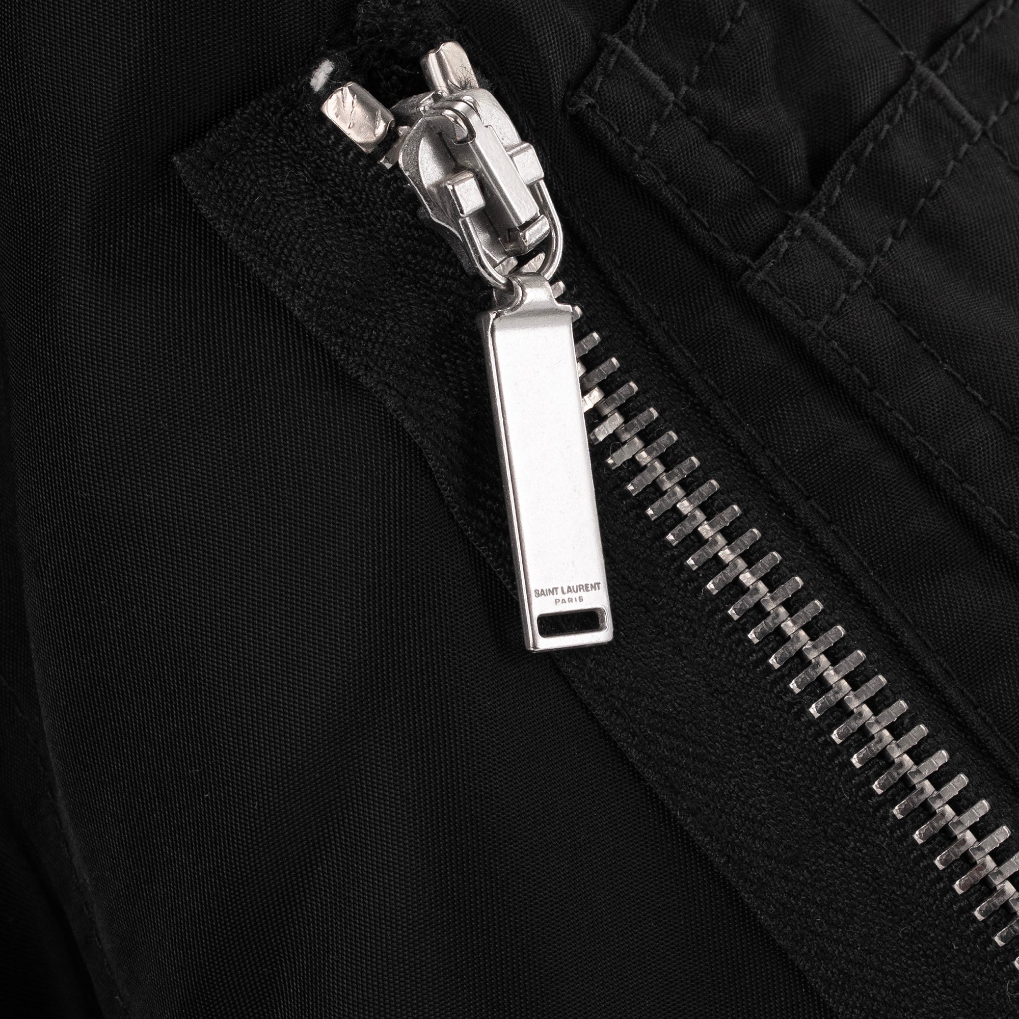 SAINT LAURENT - Veste Bombers Saint Laurent en nylon noir (T50)