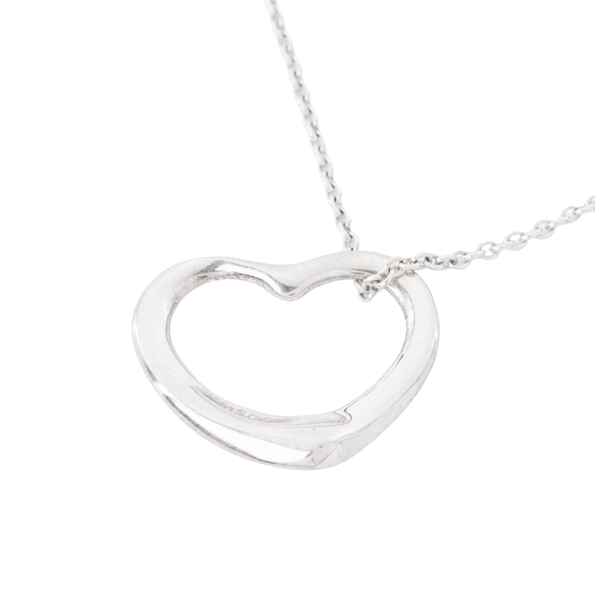 TIFFANY & CO - Collier Open Heart Tiffany & Co x Elsa Peretti en argent édition limitée
