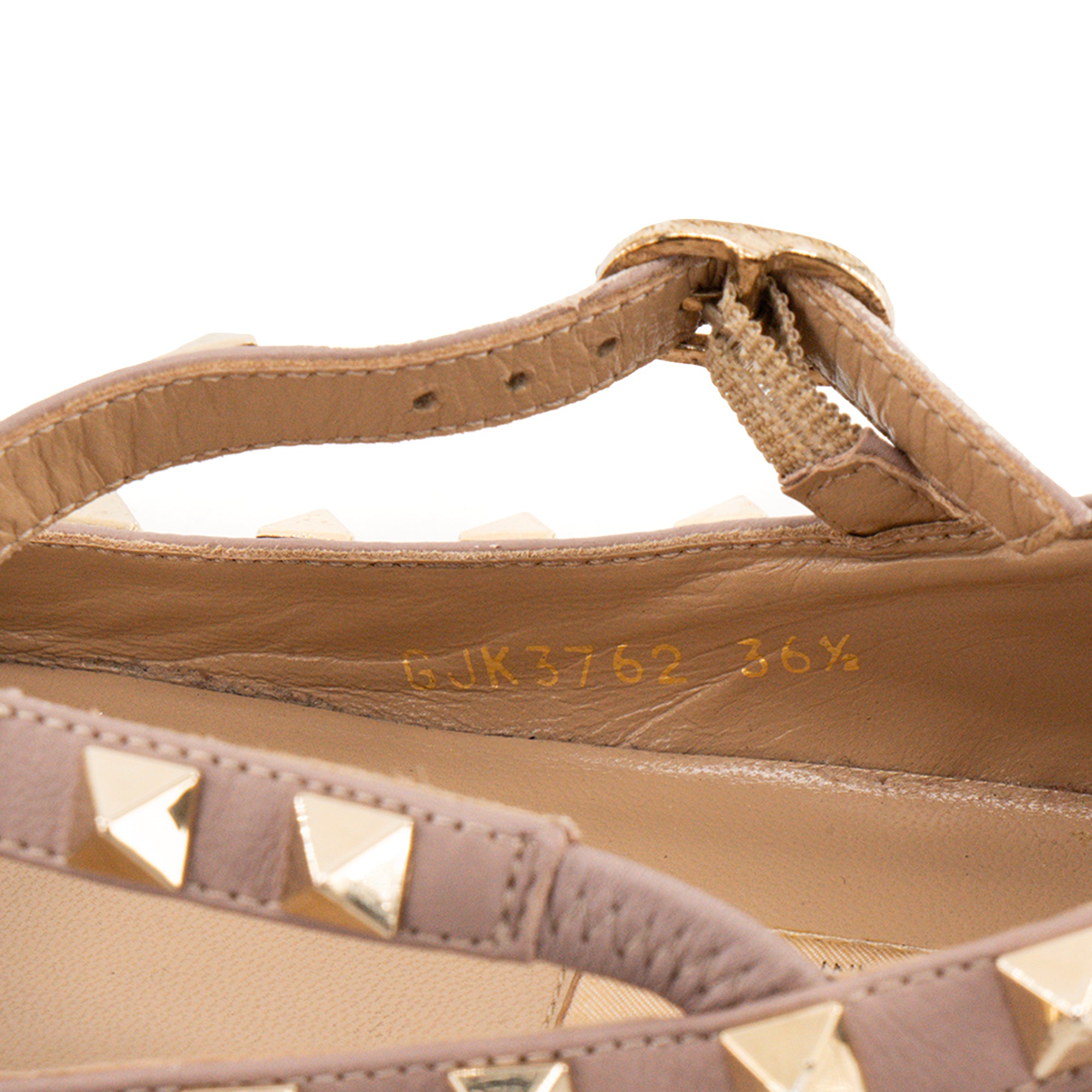 VALENTINO - Ballerines Rockstud Valentino en cuir beige (T36,5)