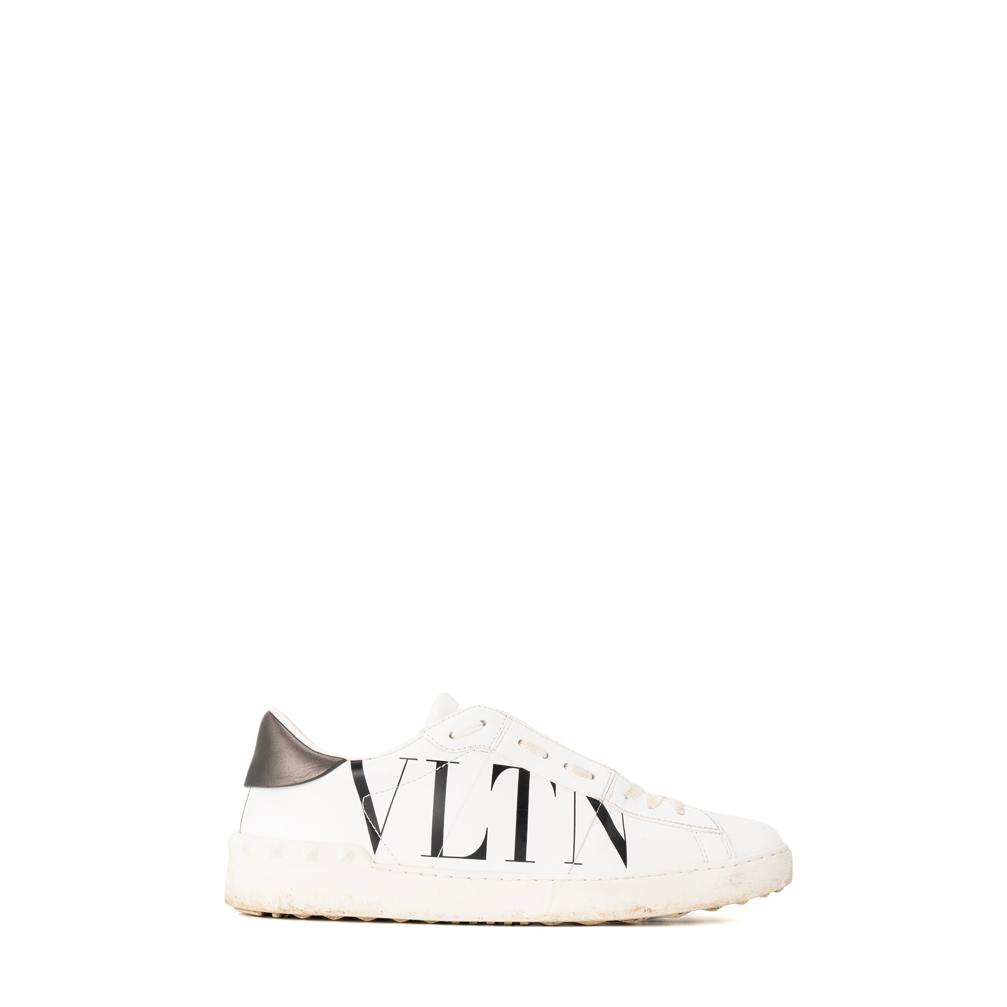 VALENTINO - Baskets Derek Logo Valentino en cuir lisse blanc et noir (T42)