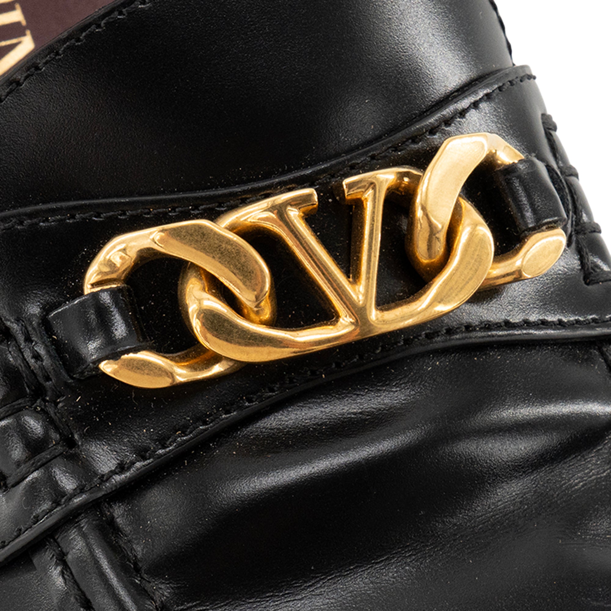 VALENTINO - Mocassin Vlogo Valentino en cuir noir (T37,5)