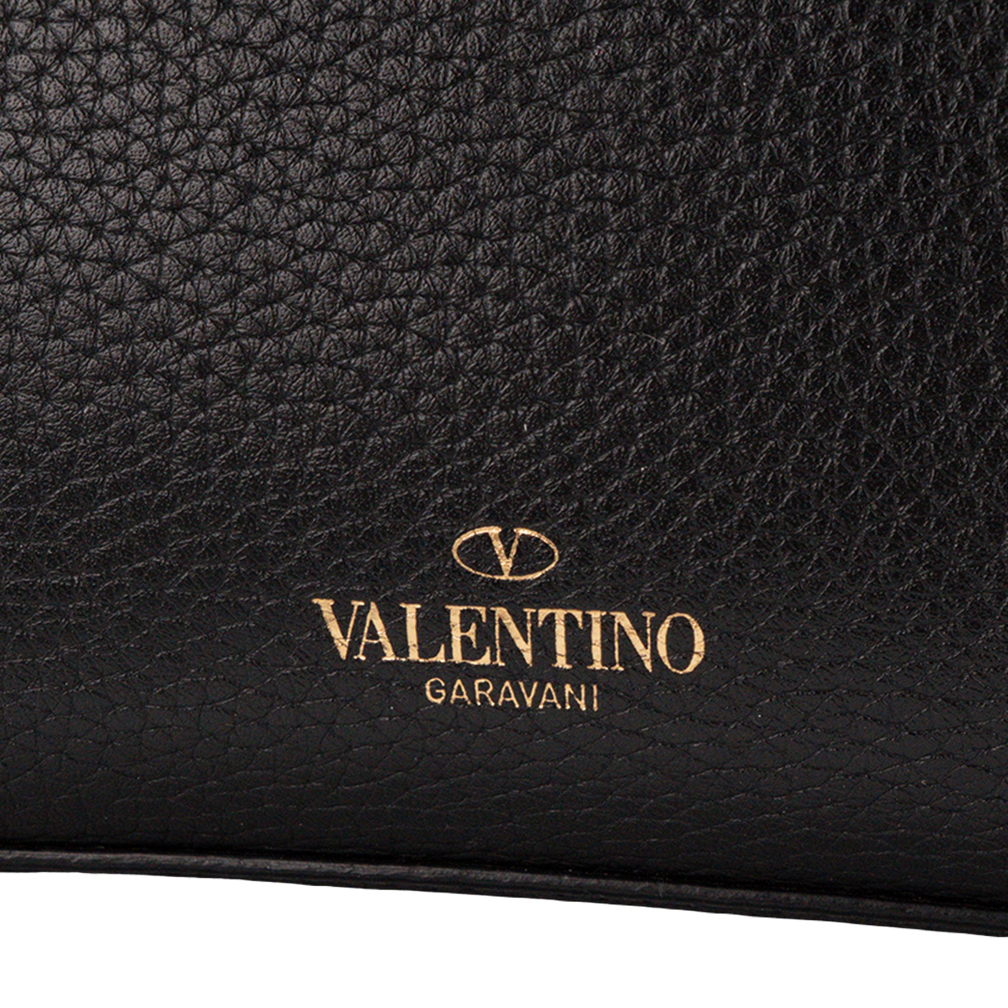 VALENTINO - Sac à bandoulière Rockstud Valentino en cuir grainé noir et studs dorés