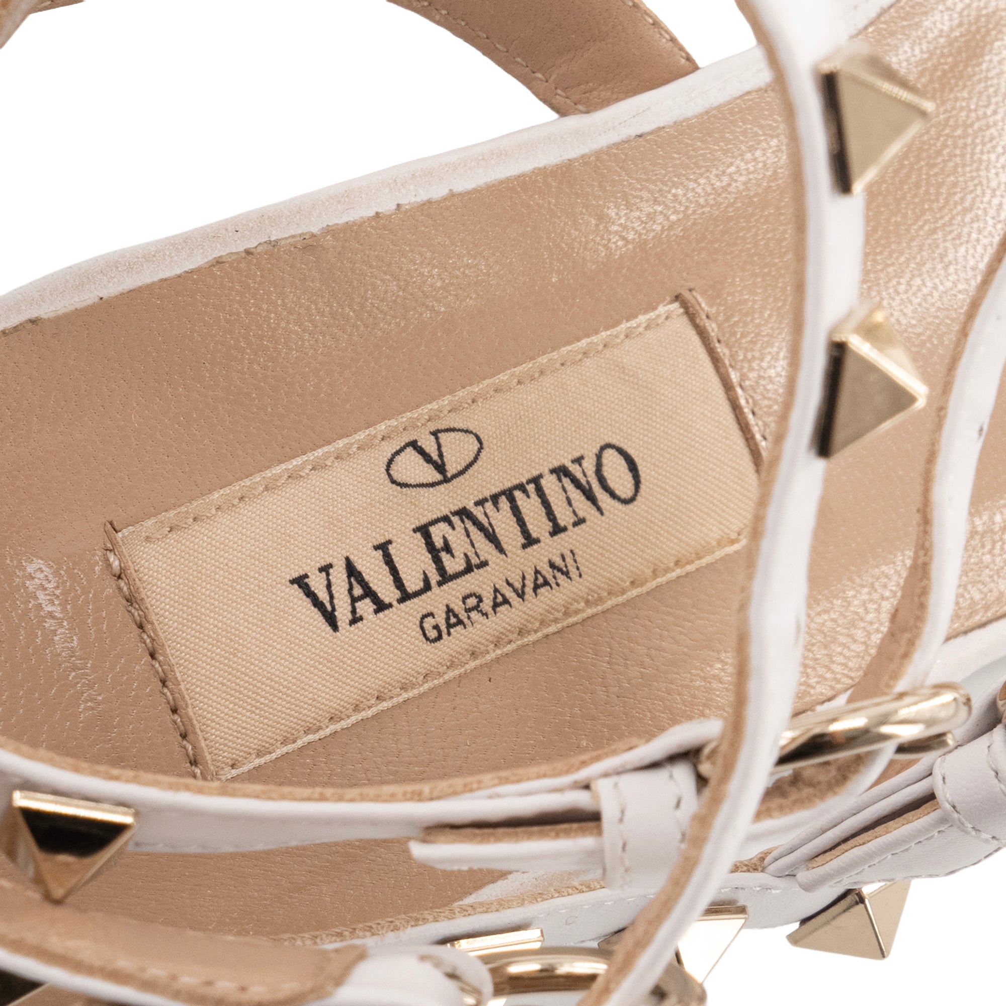 VALENTINO - Sandales Rockstud Valentino en cuir blanc (T36.5)