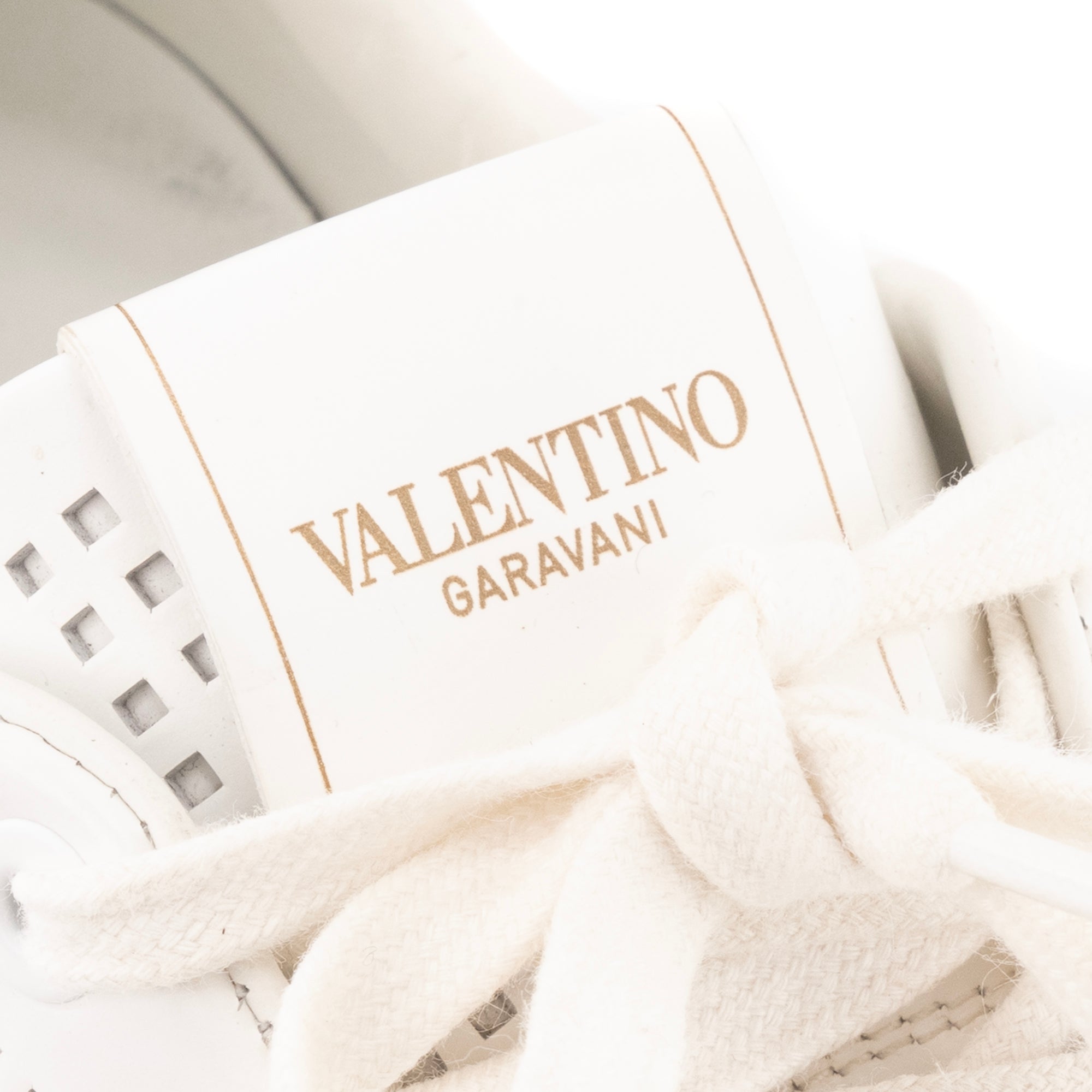 VALENTINO - Sneakers Backnet Valentino en cuir blanc (T36.5)