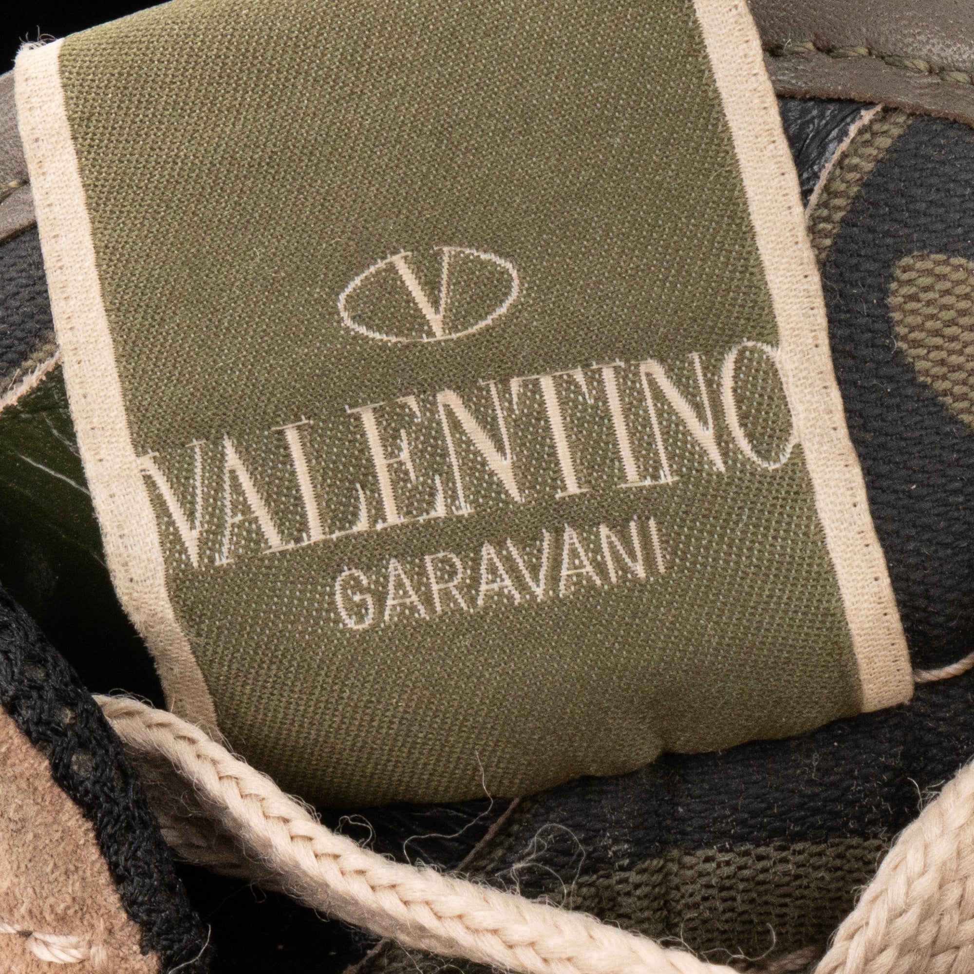 VALENTINO - Sneakers Rockrunner Valentino en toile kaki et daim marron (T36)