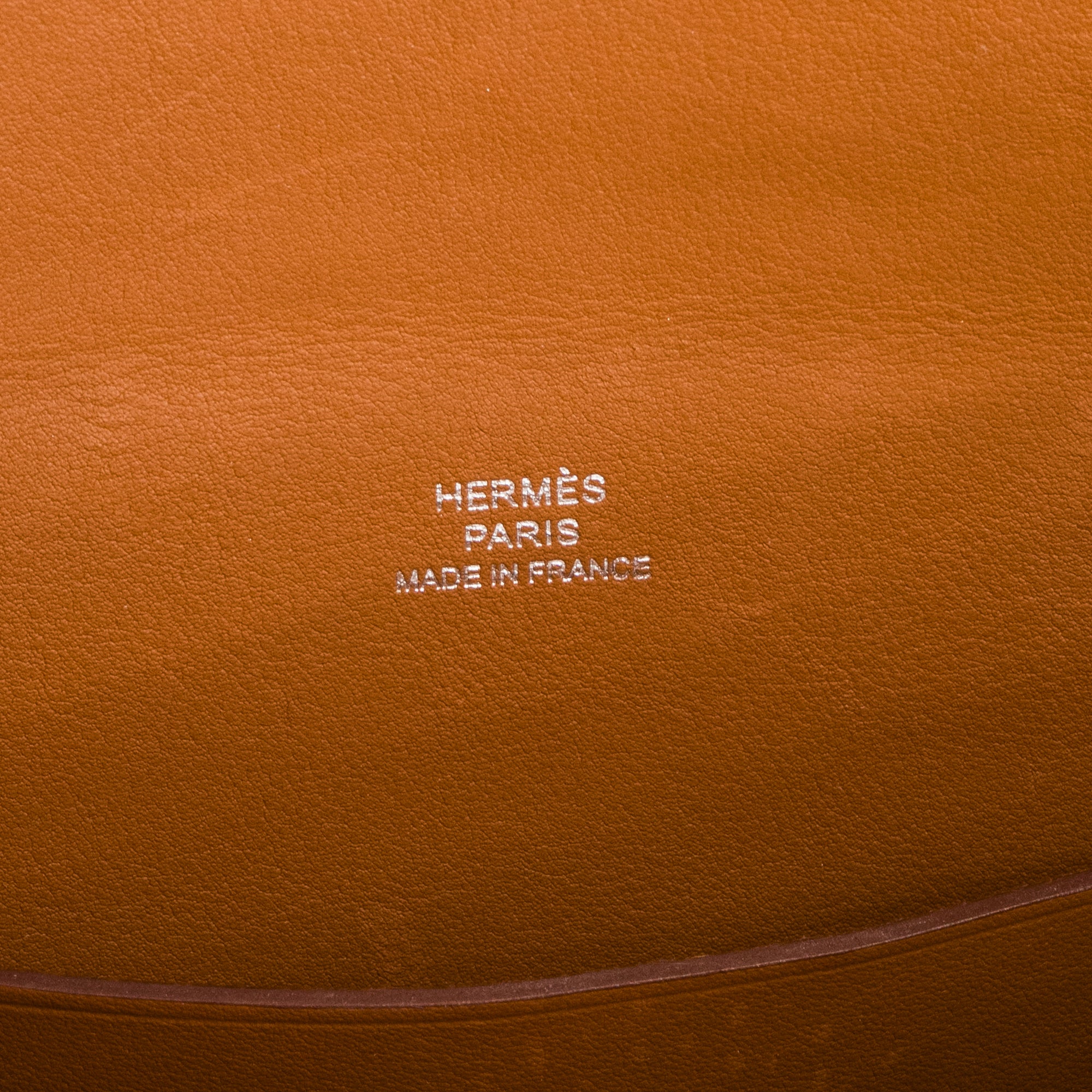 HERMÈS - Sac à bandoulière Videpoches Hermès en cuir epsom gold