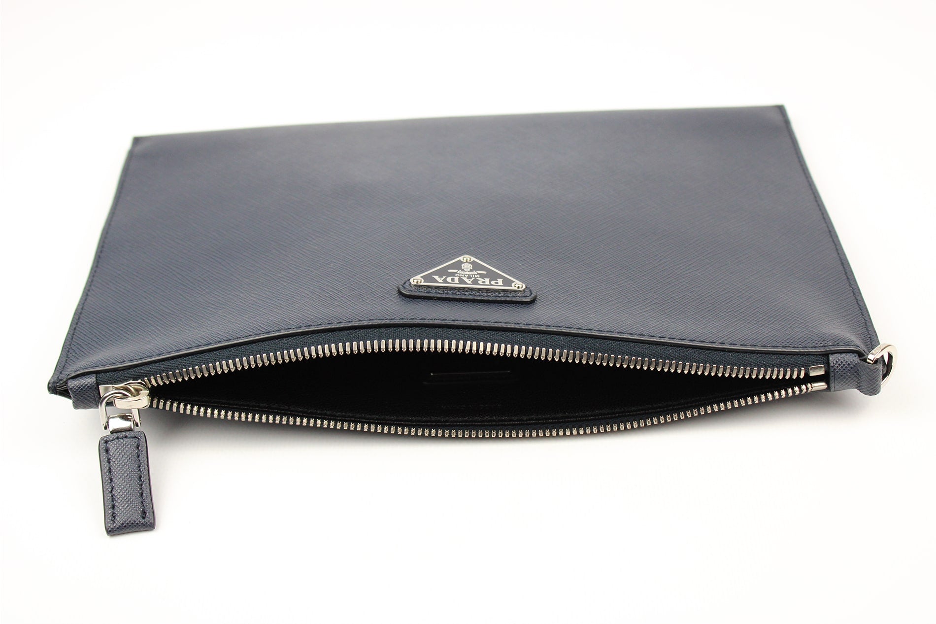 Pochette en cuir Saffiano