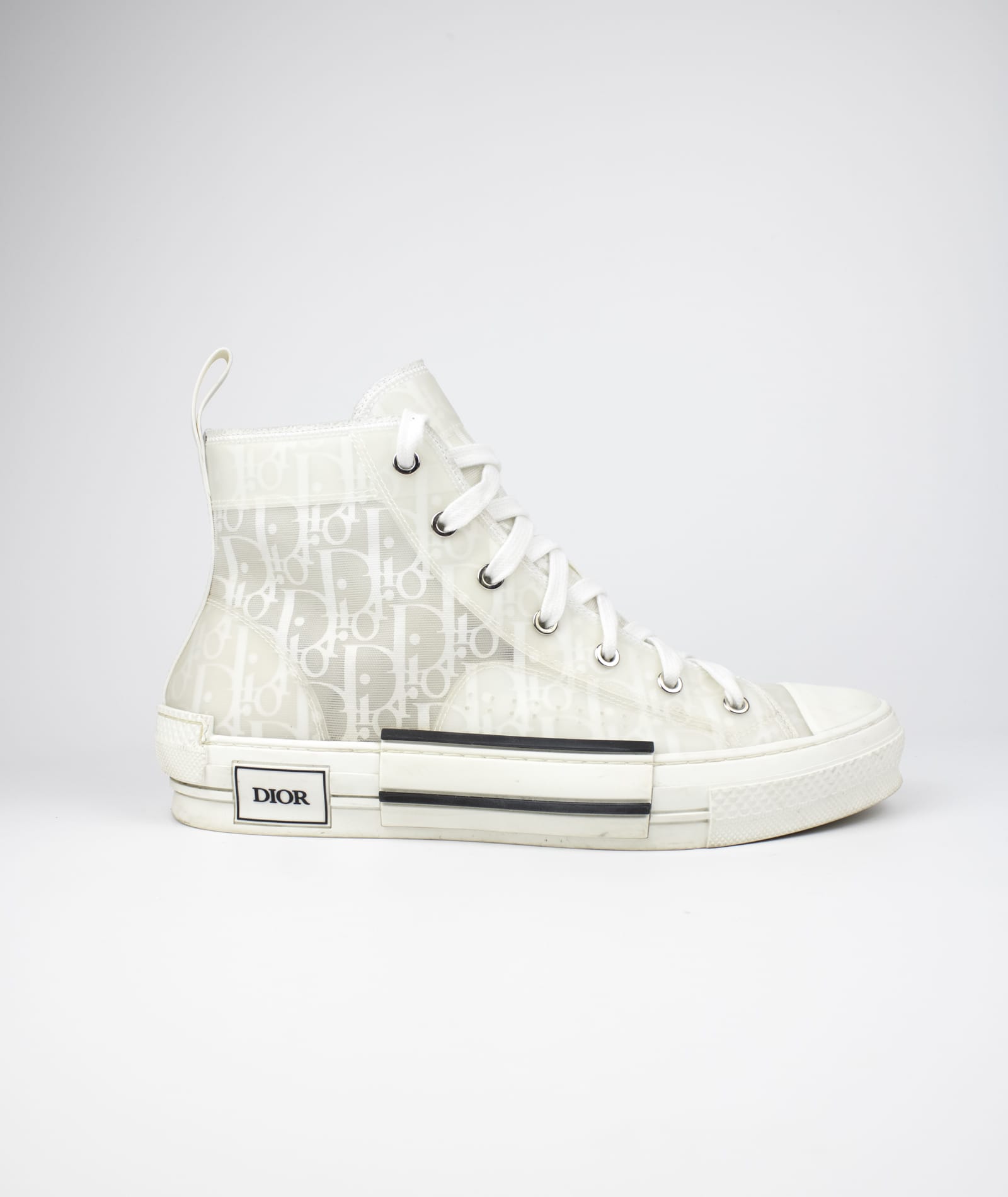 Sneakers B23 (T42)