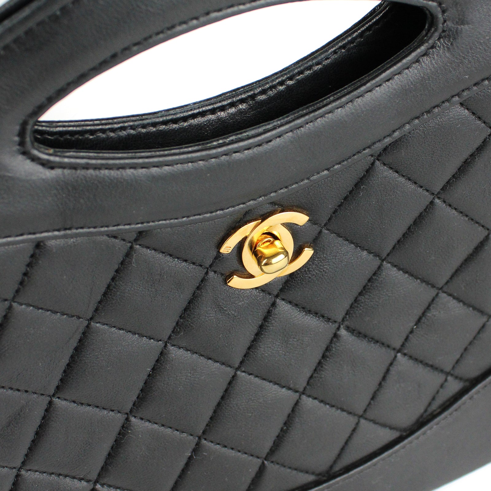 CHANEL - Petit sac 31