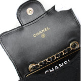 CHANEL - Micro bag porte cartes