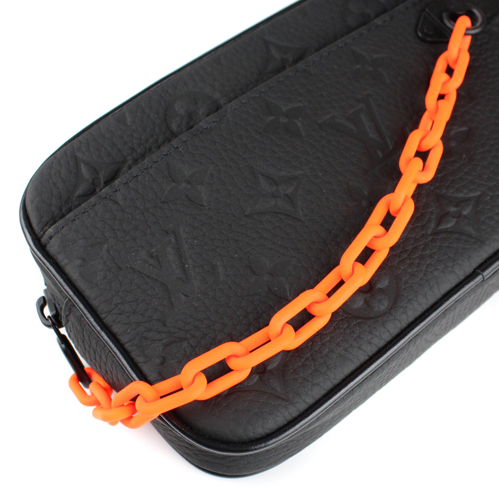 LOUIS VUITTON - Pochette Volga avec ceinture