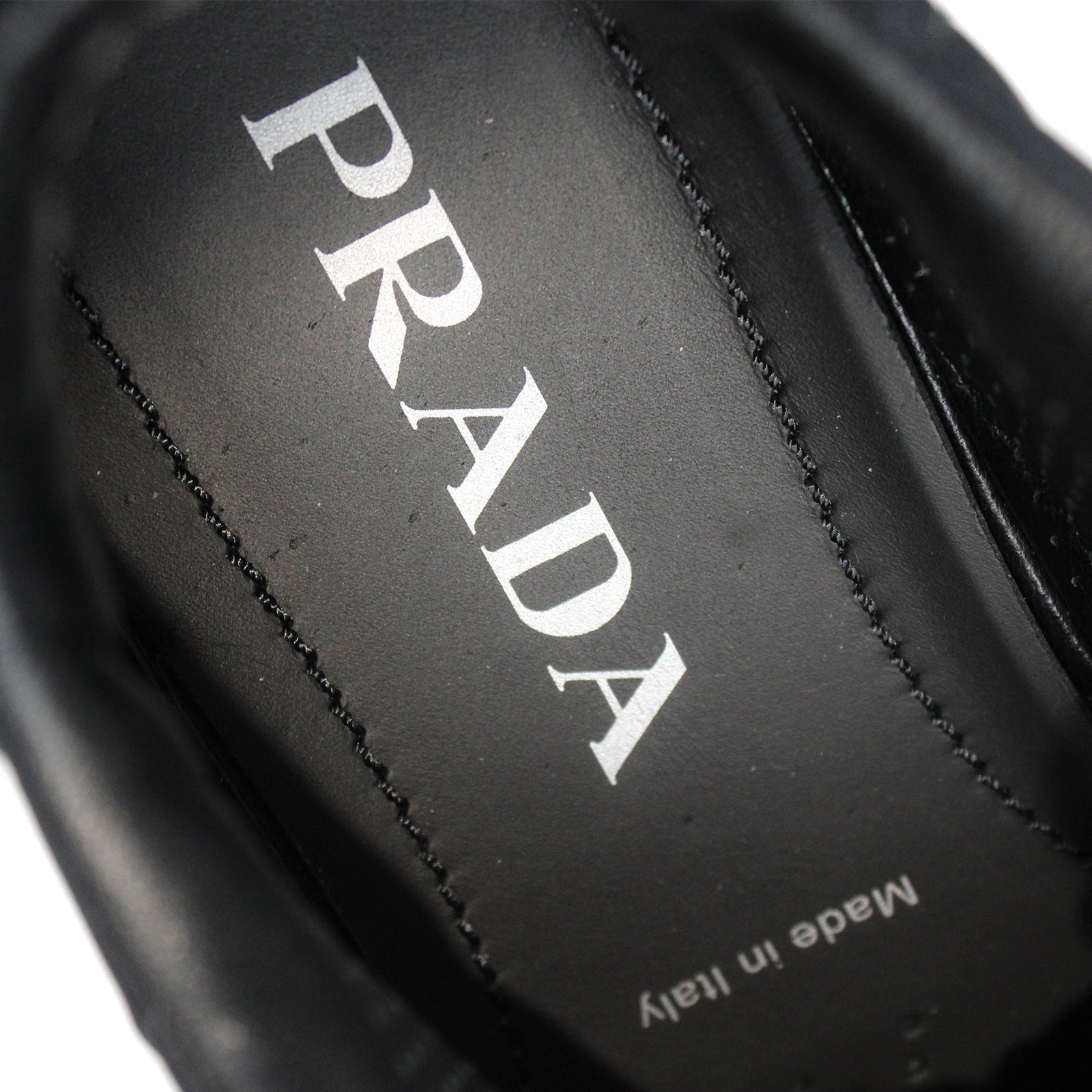 PRADA - Baskets Re-Nylon (T36)