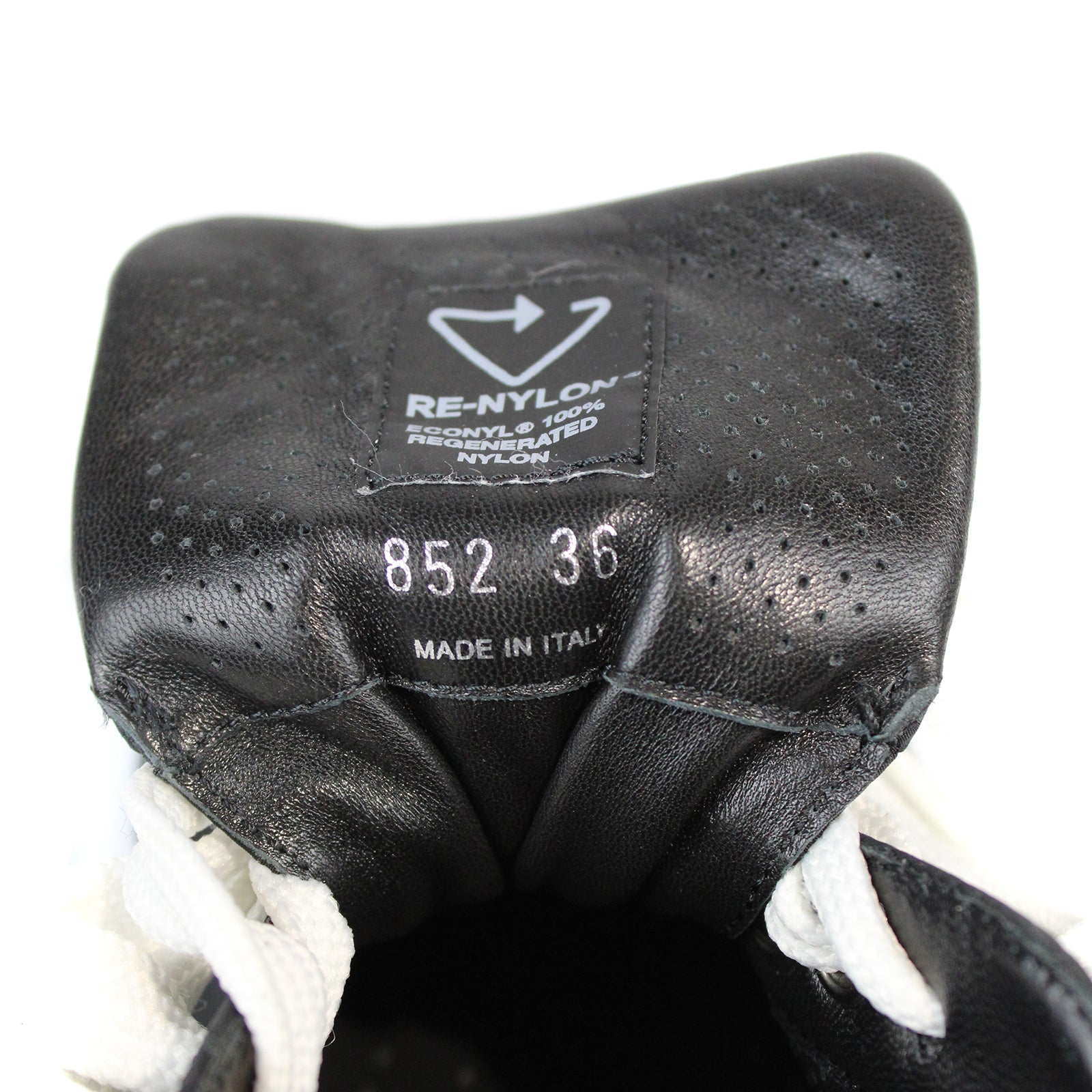 PRADA - Baskets Re-Nylon (T36)