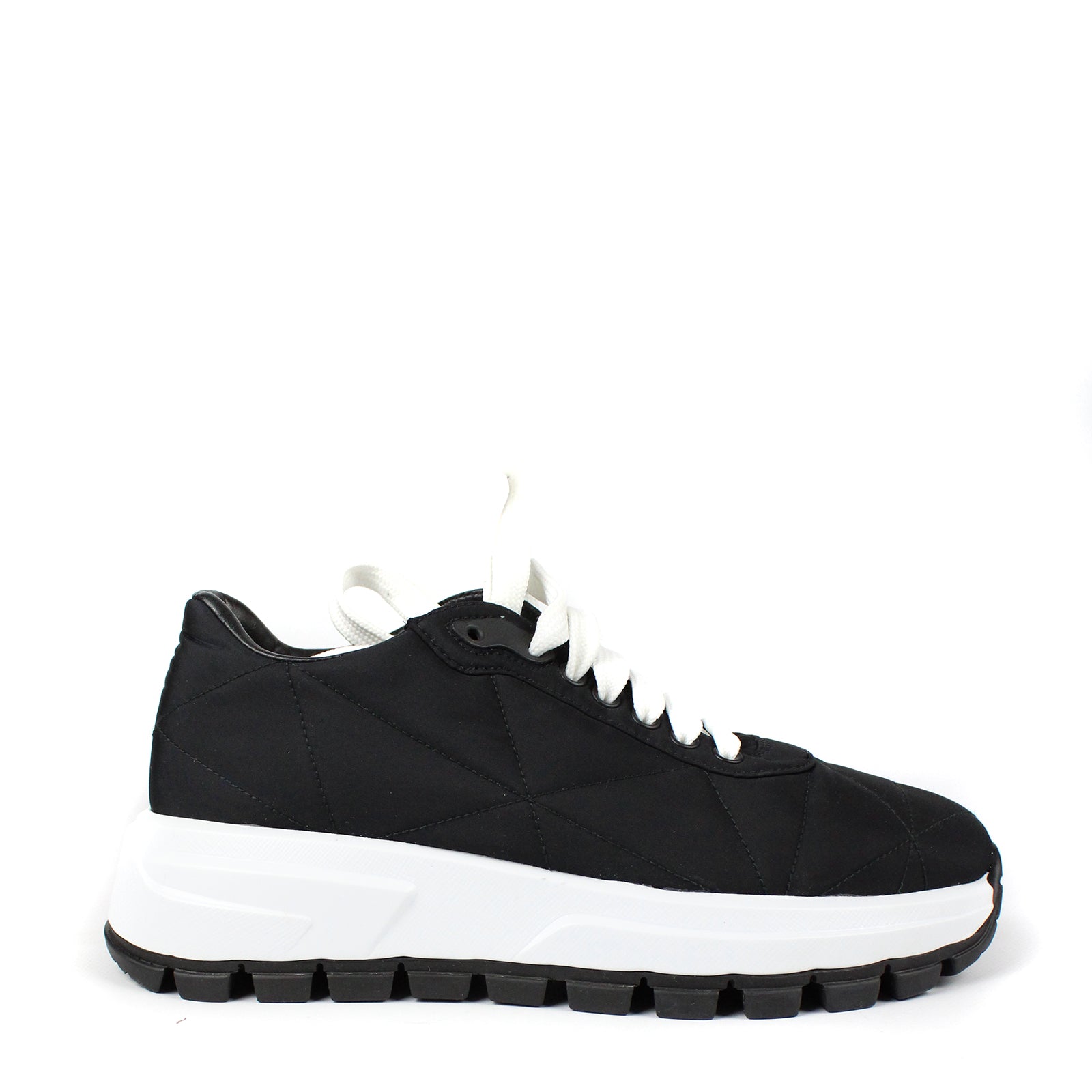 PRADA - Baskets Re-Nylon (T36)