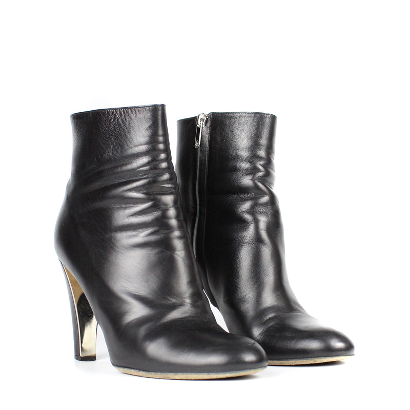 DIOR - Bottines en cuir (T39,5)