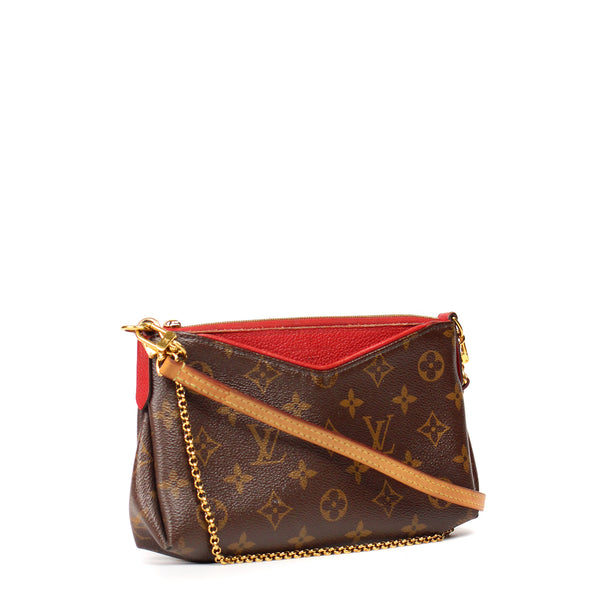 LOUIS VUITTON - Sac Pallas Monogram classique