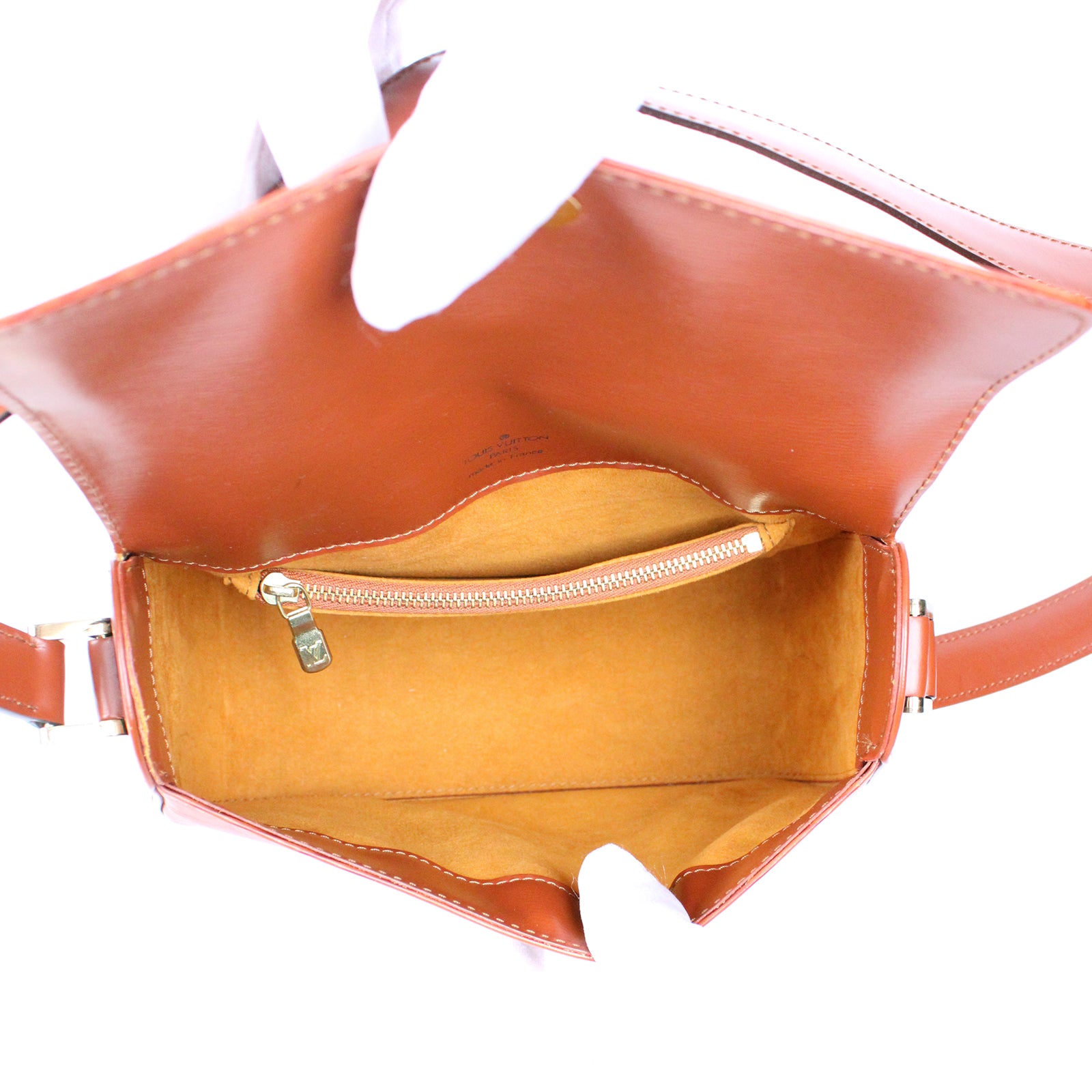 LOUIS VUITTON - Sac Buci en cuir épi