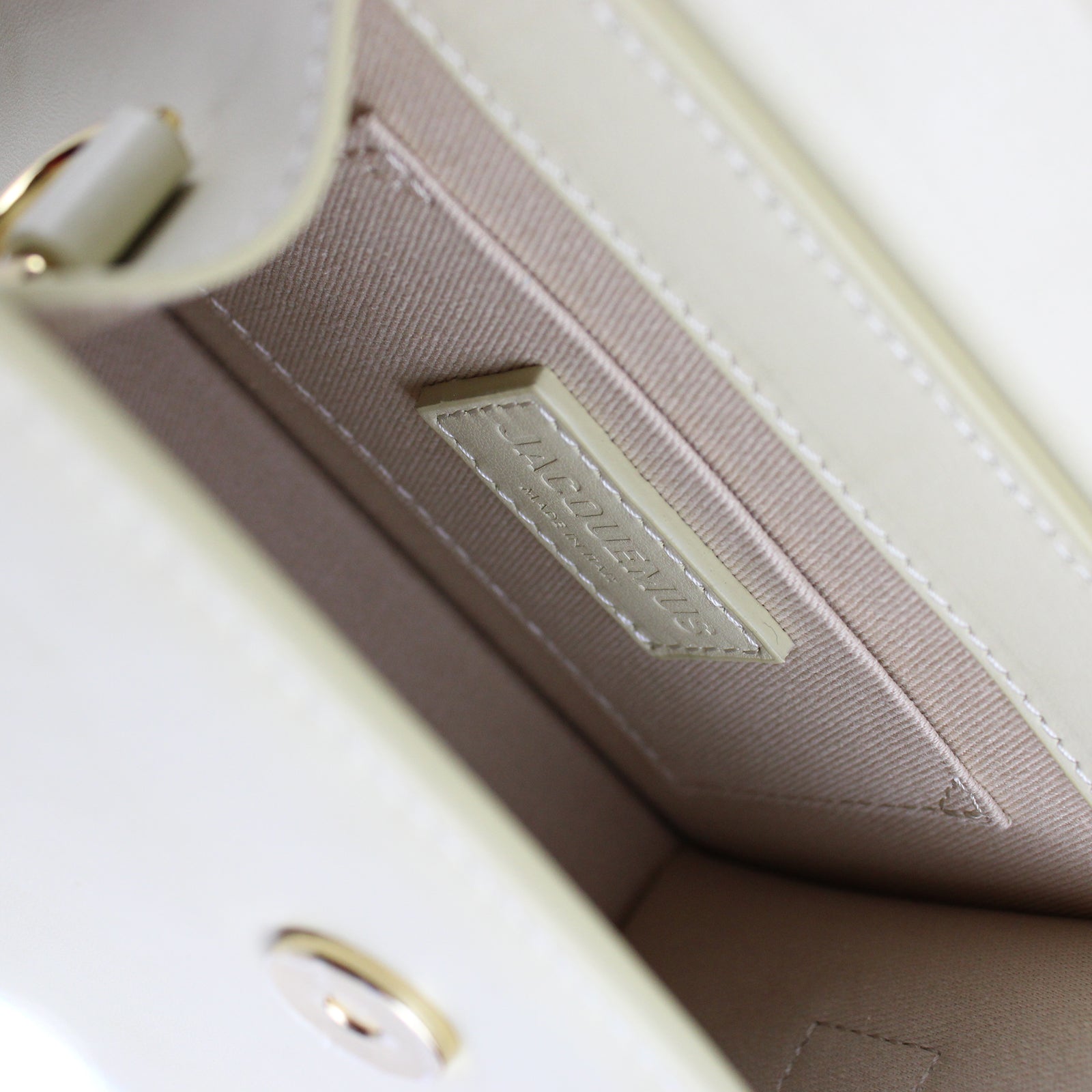 JACQUEMUS - Chiquito moyen beige