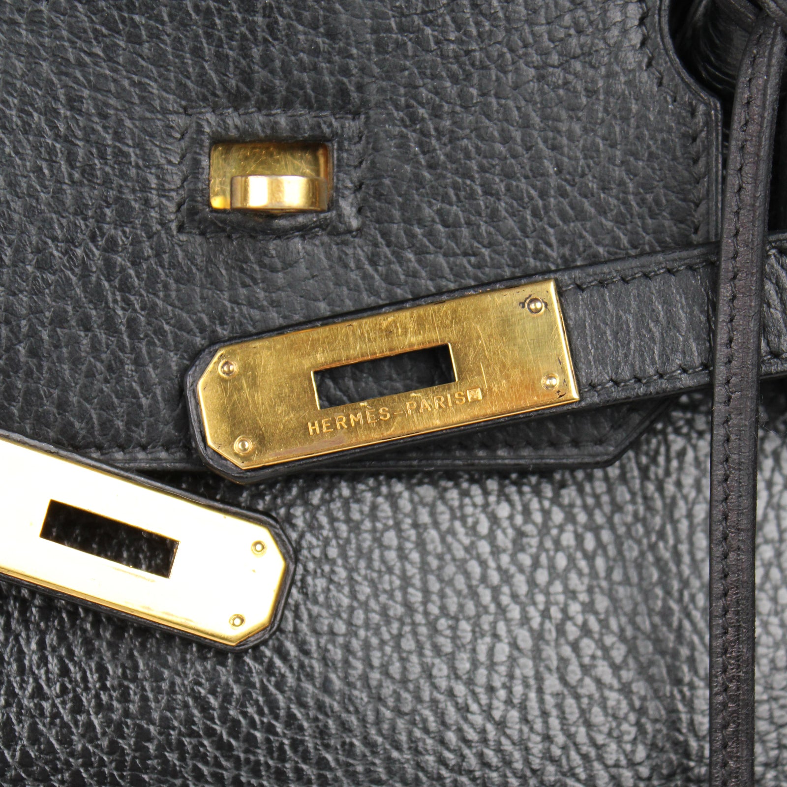 HERMÈS - Birkin 40 in black togo leather 