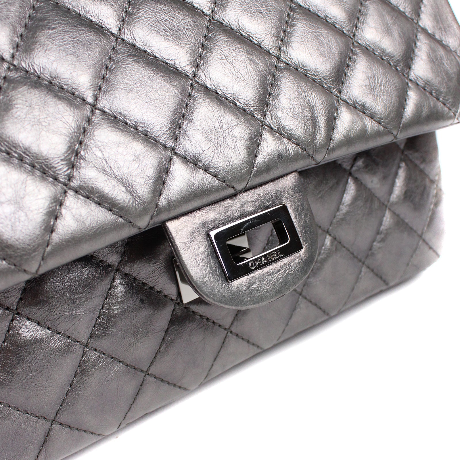 CHANEL - 2.55 bag in gray leather
