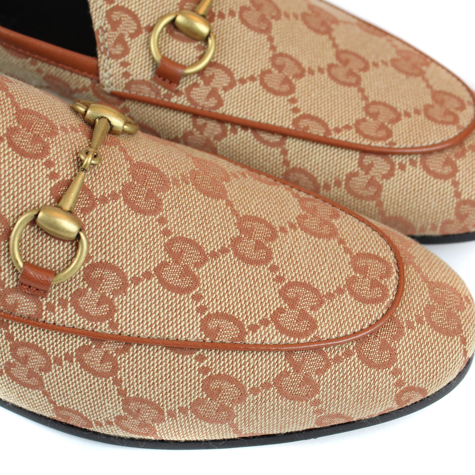 GUCCI - Mocassins Jordaan en toile GG (T38)