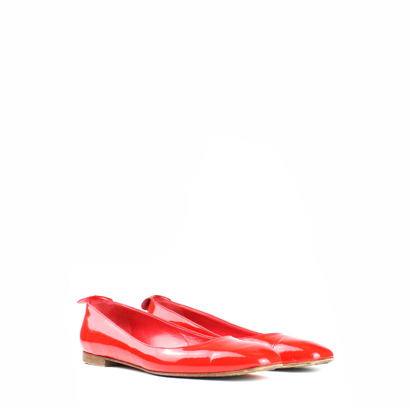 CHANEL - Ballerines en cuir verni (T40)