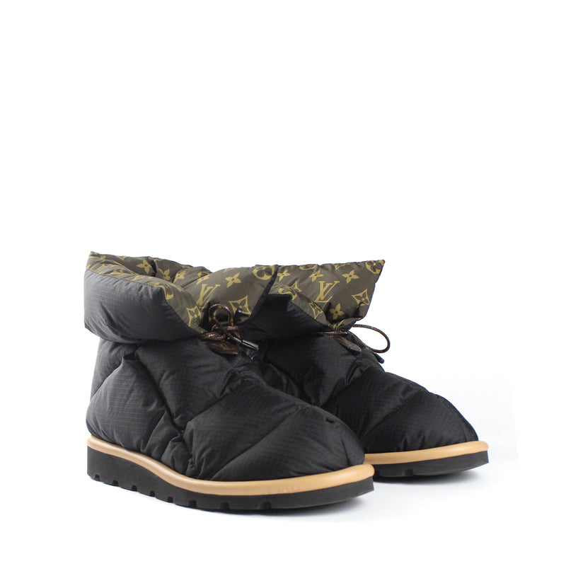 LOUIS VUITTON - Bottines plates Pillow (T41)