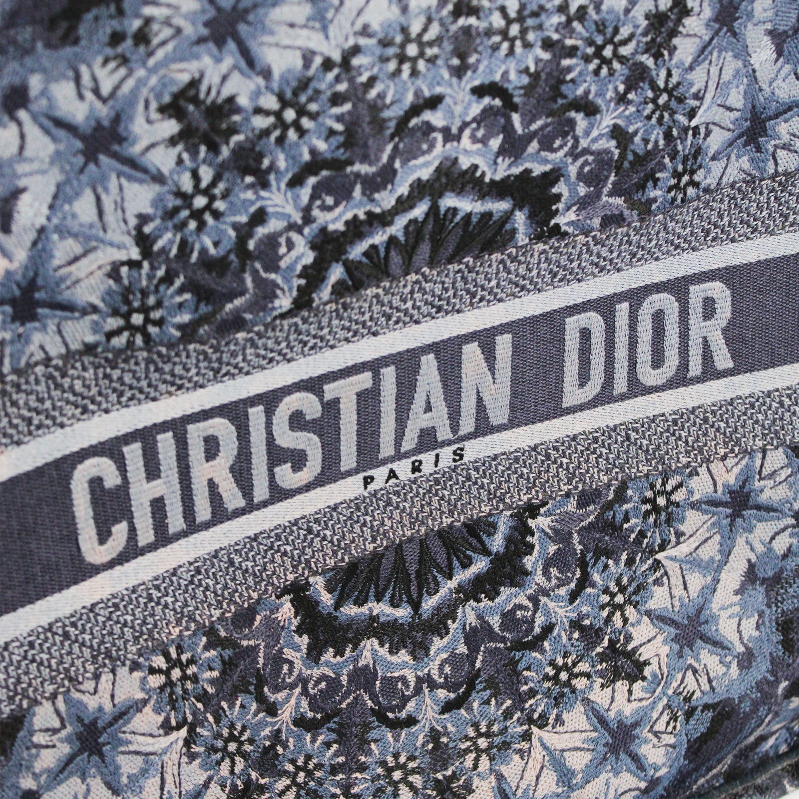 DIOR - Book Tote Mandala Large