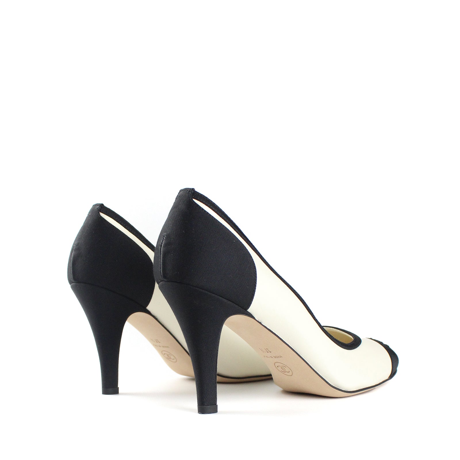 Escarpins en cuir beige (T37,5)