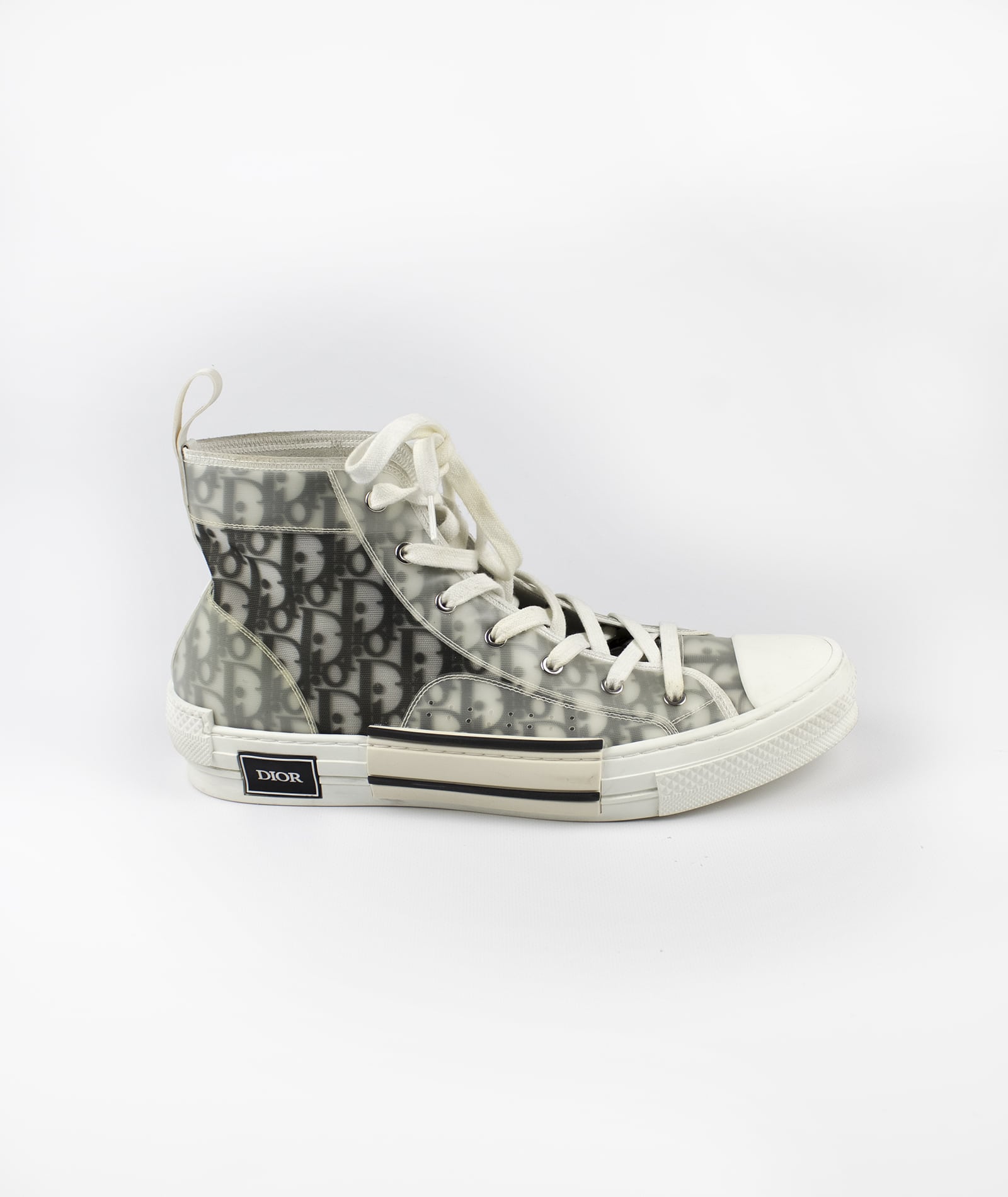 Dior B23