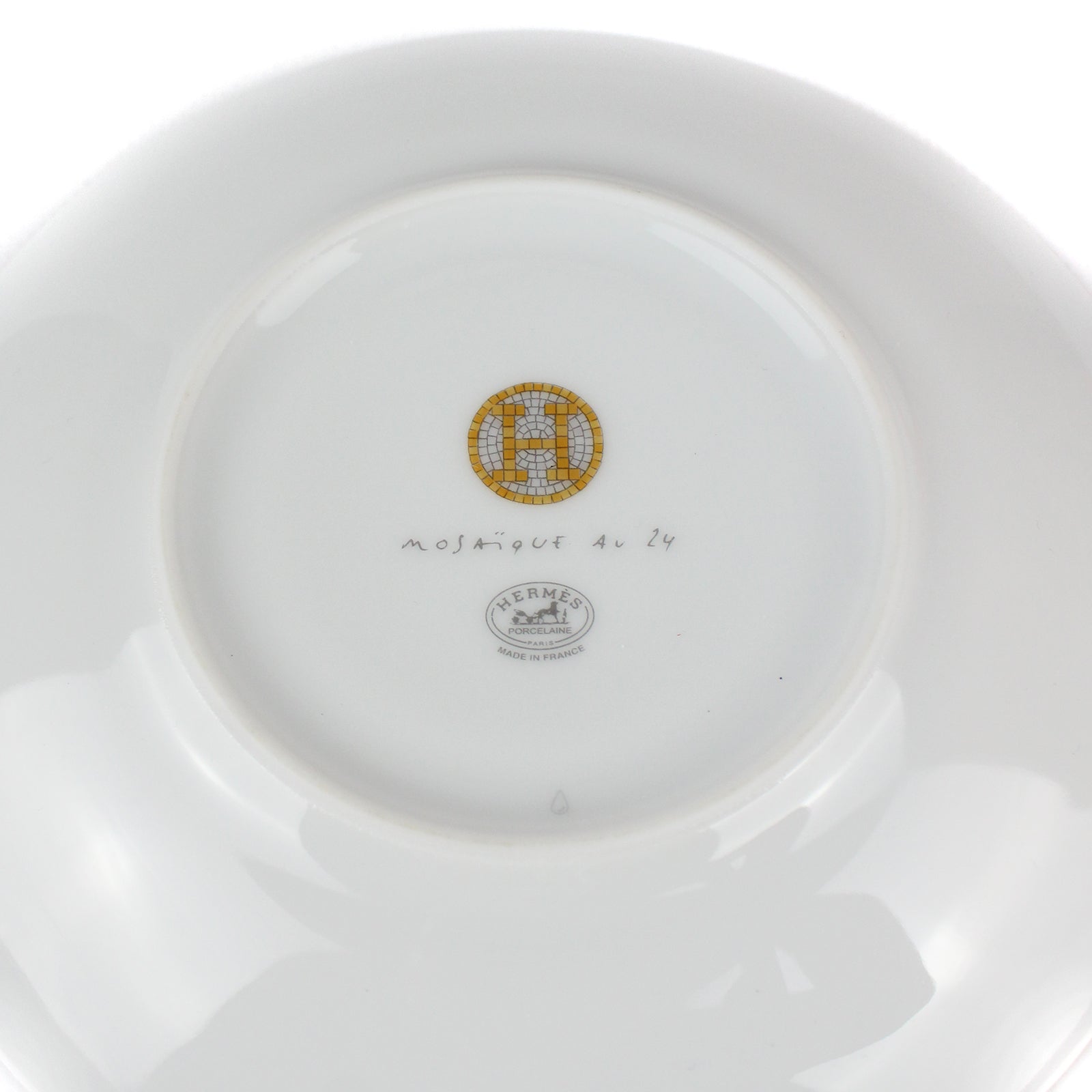 Set of 2 Mosaic plates with 24 OR