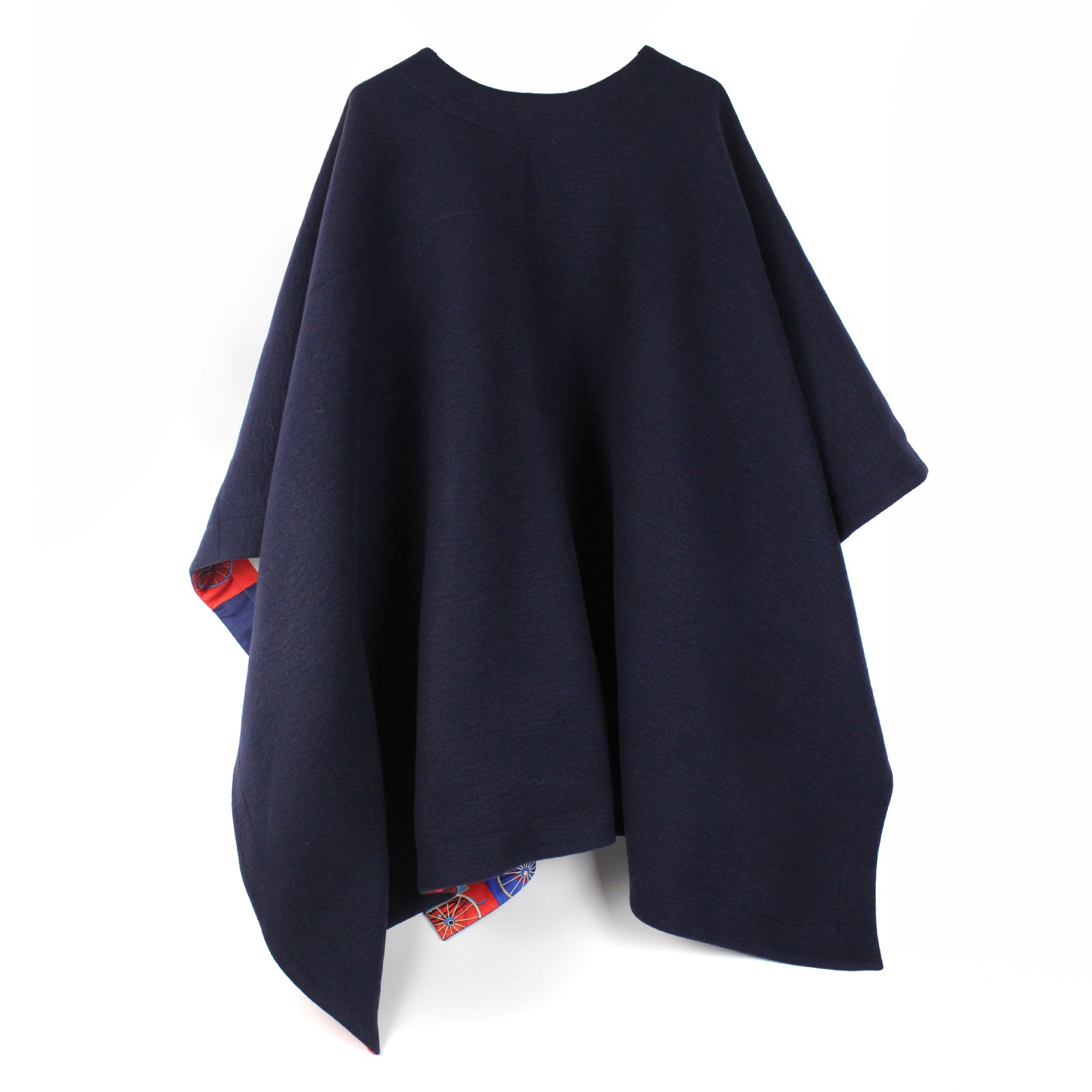 HERMÈS - Reversible cashmere and silk “petit h” cape
