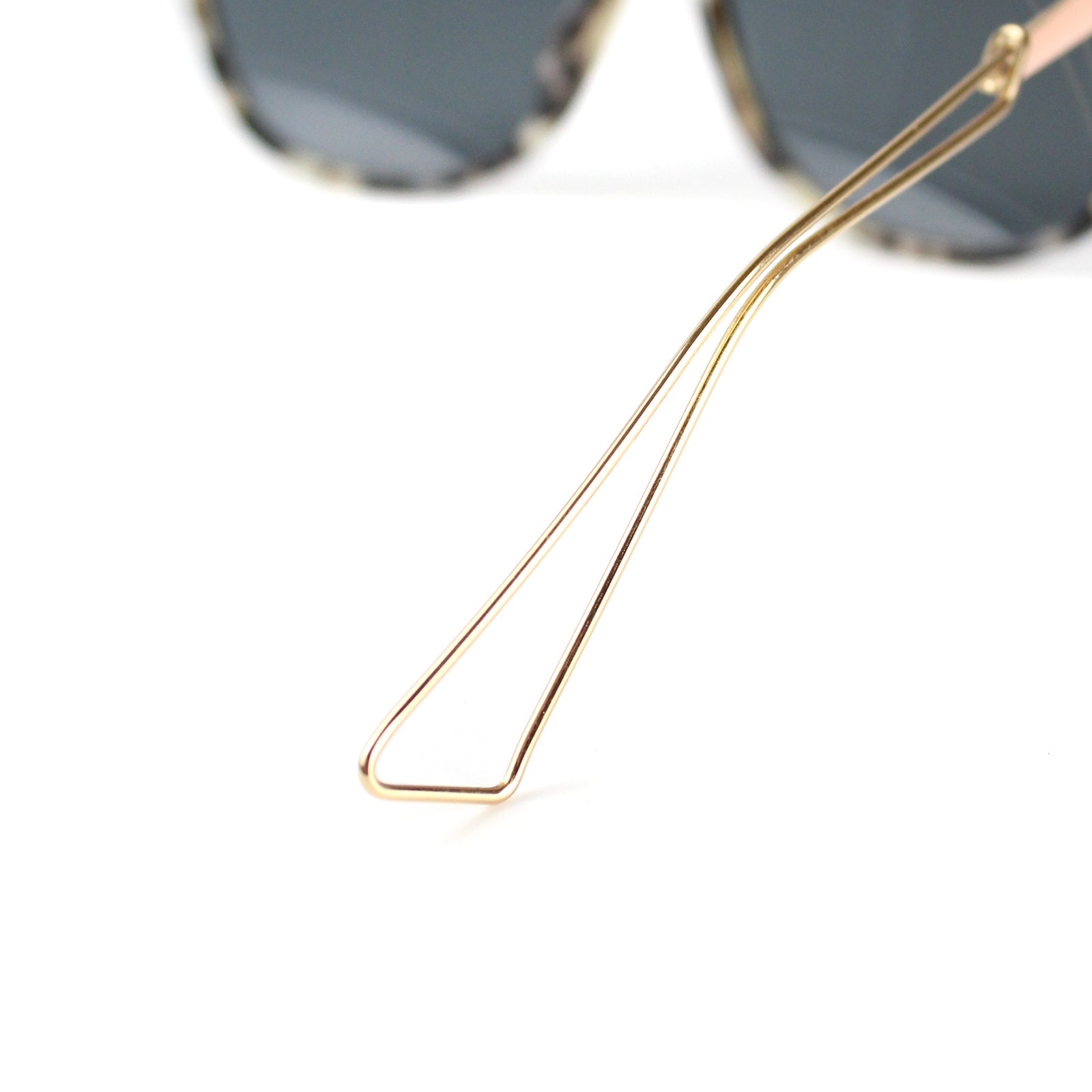 DIOR - Lunettes de soleil