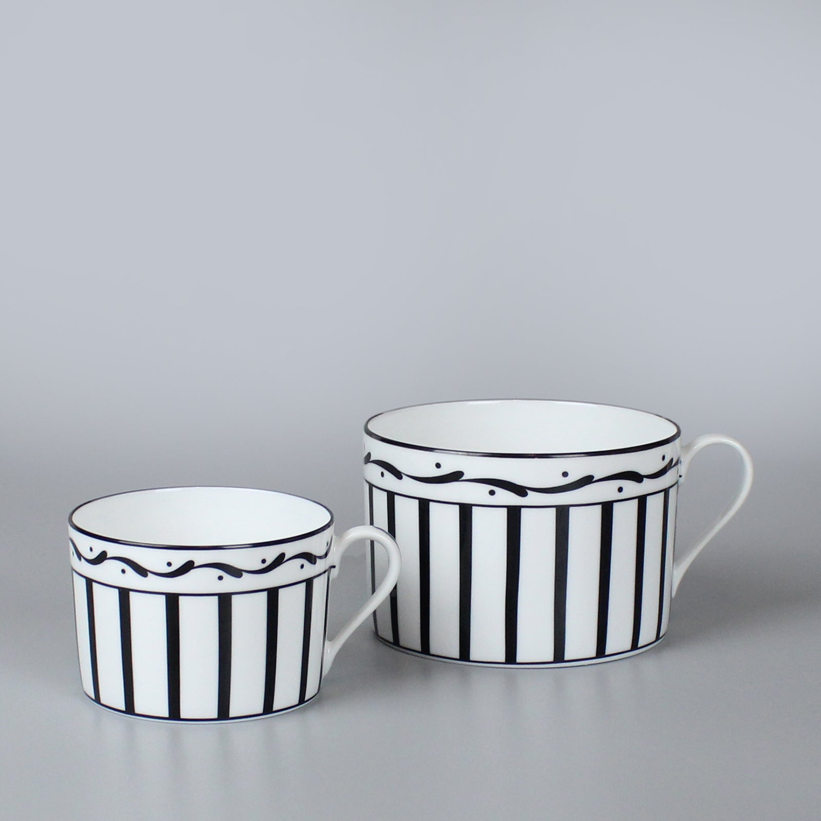 Monsieur Dior tableware set