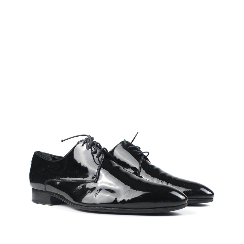 Mocassins en cuir verni (T43)