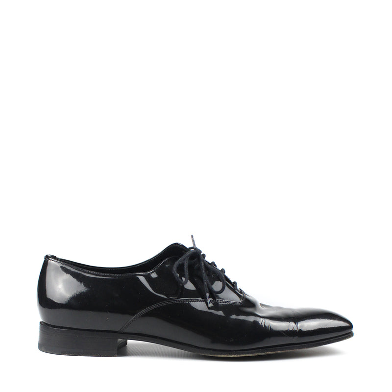 Mocassins en cuir verni (T43)