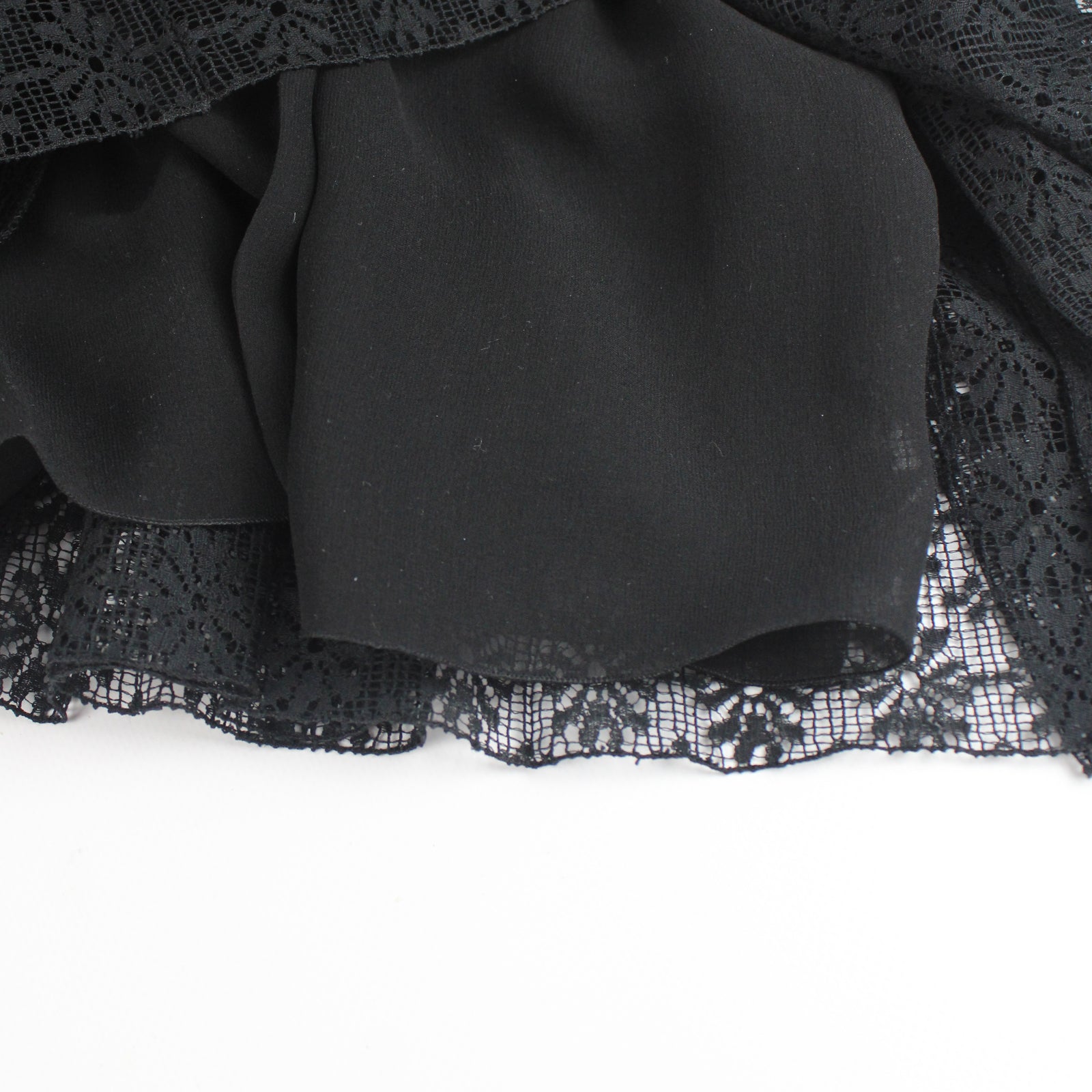 Lace skirt (T38)