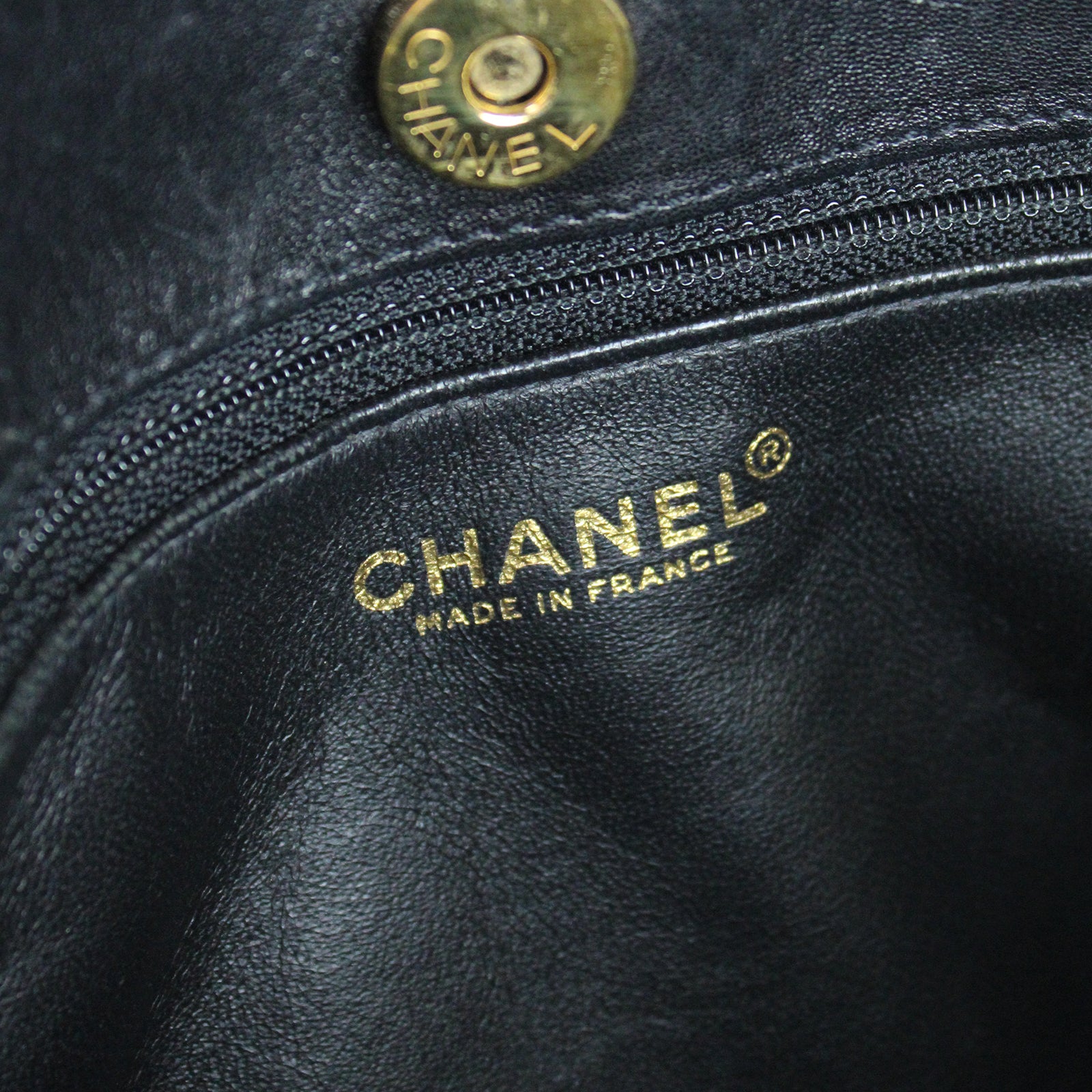 CHANEL - Sac cabas matelassé