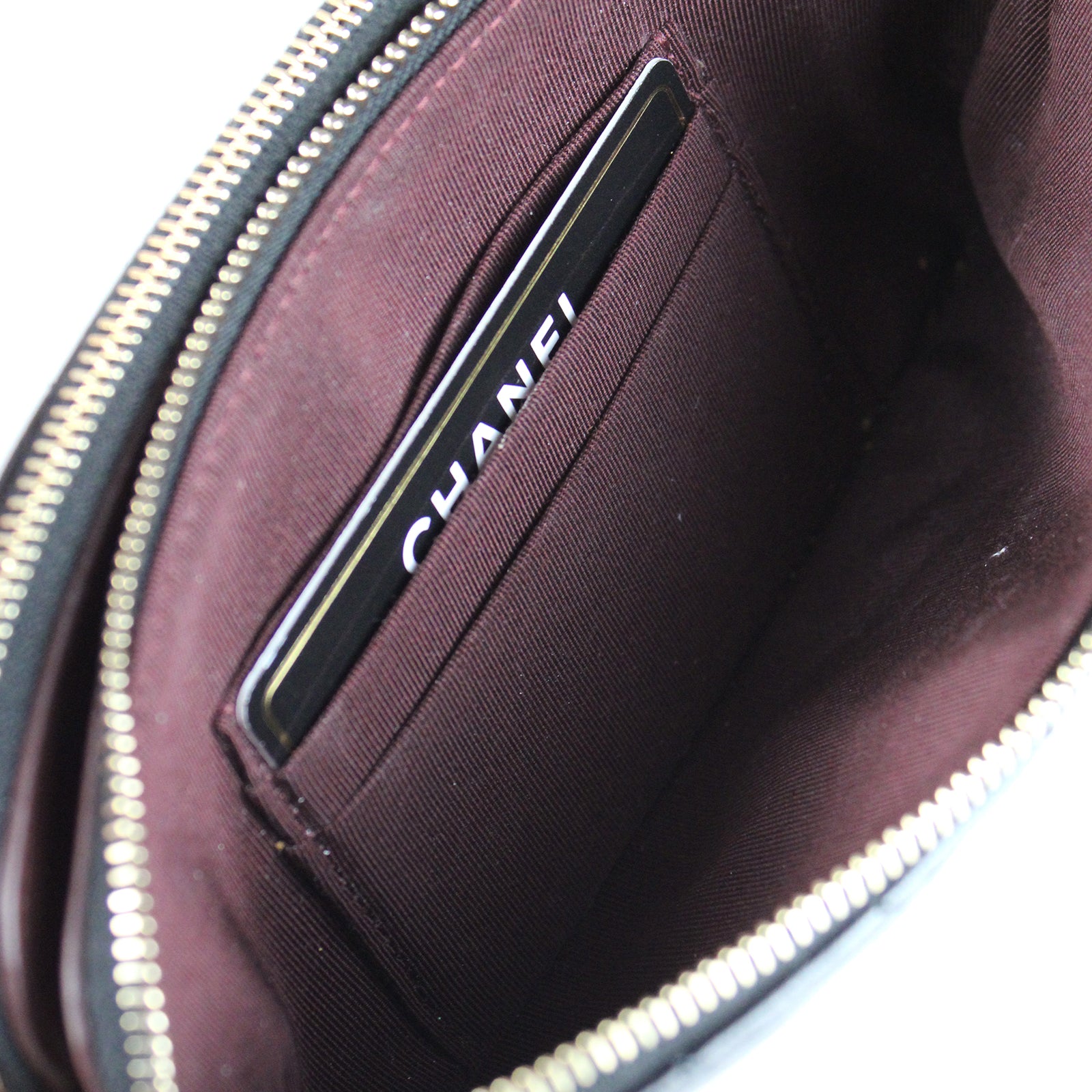 CHANEL - Wallet On Chain