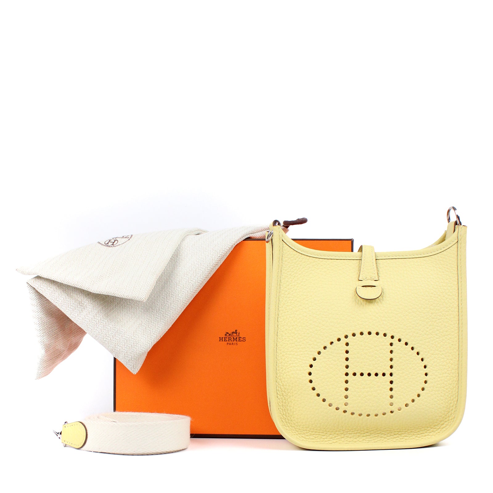 HERMÈS - Evelyne mini shoulder bag