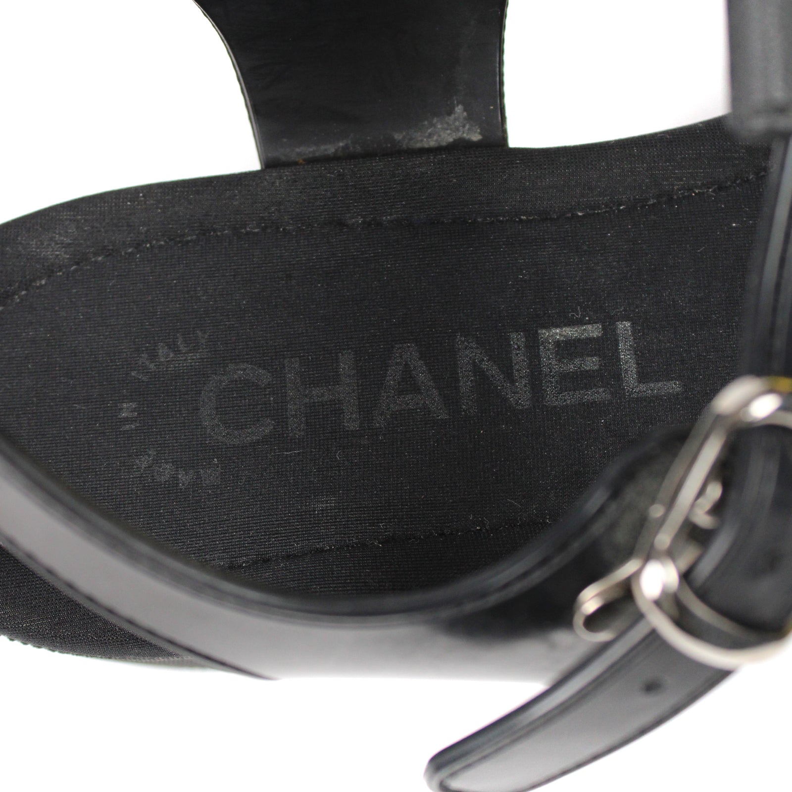 CHANEL - Platform sandals (T38)