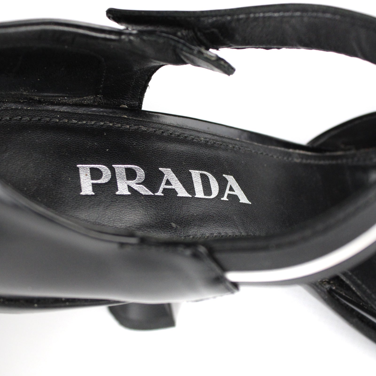 PRADA - Babies pumps (T37.5)