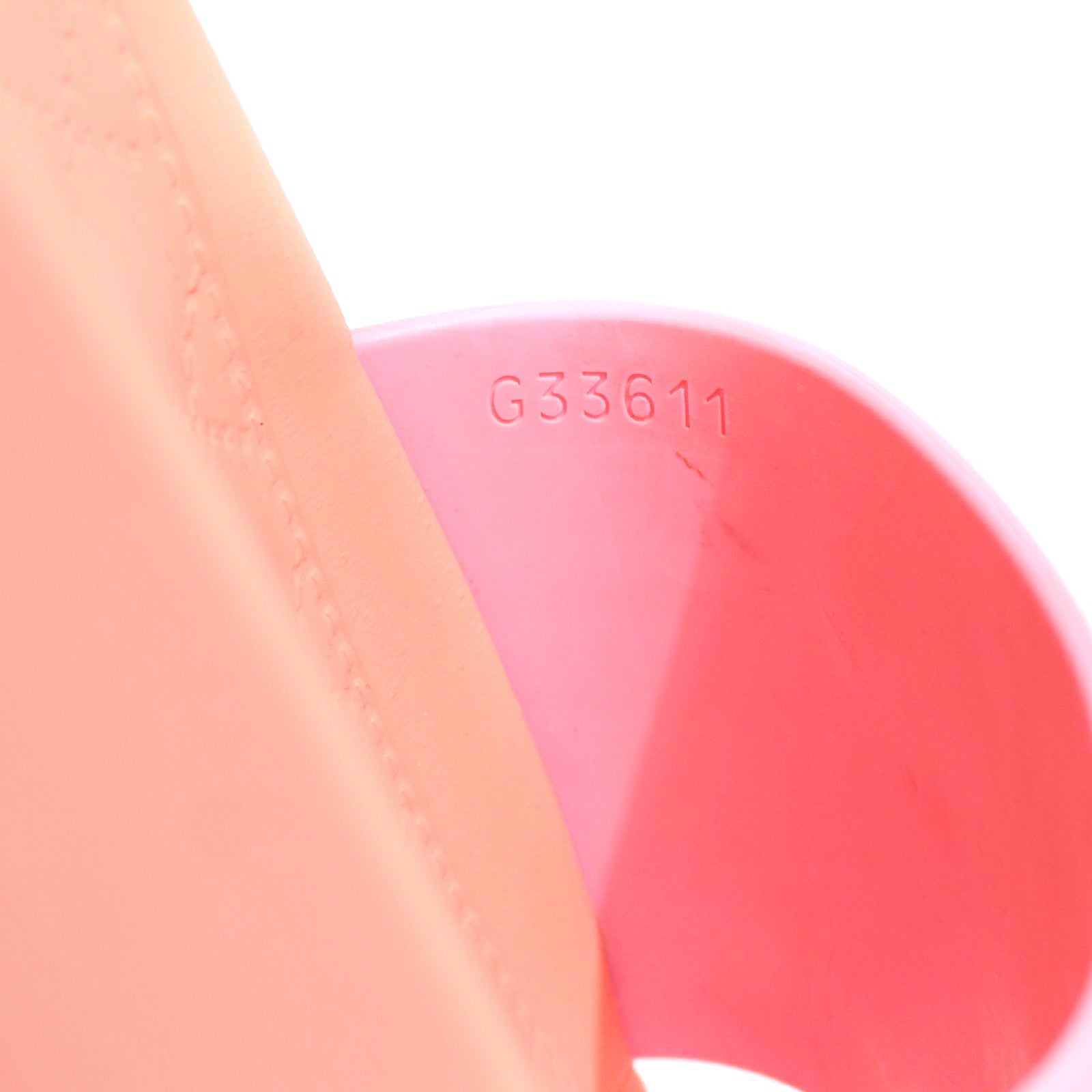 CHANEL - Rubber sandals (T38)