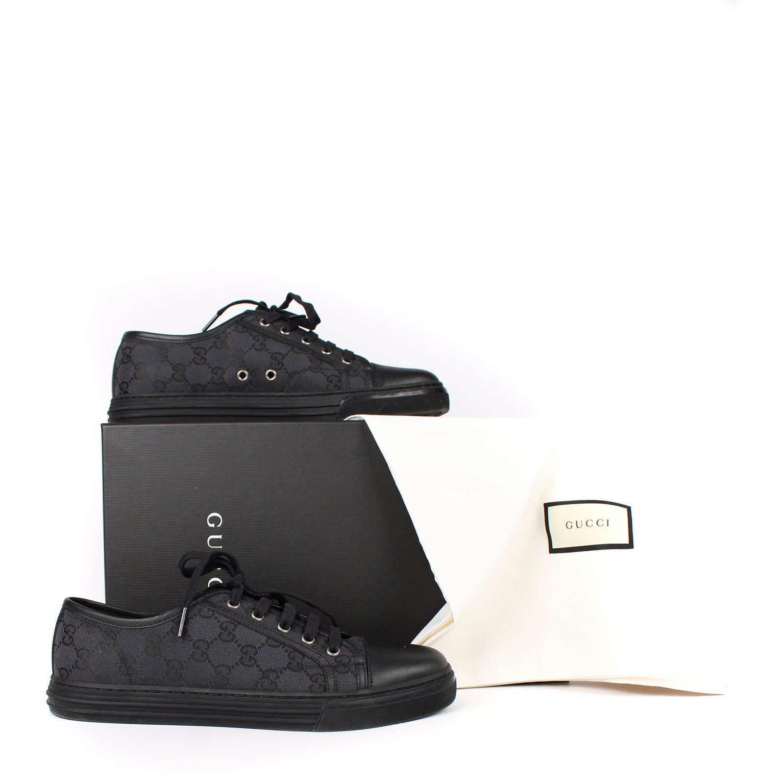 GUCCI - Monogram canvas sneakers (T41.5)