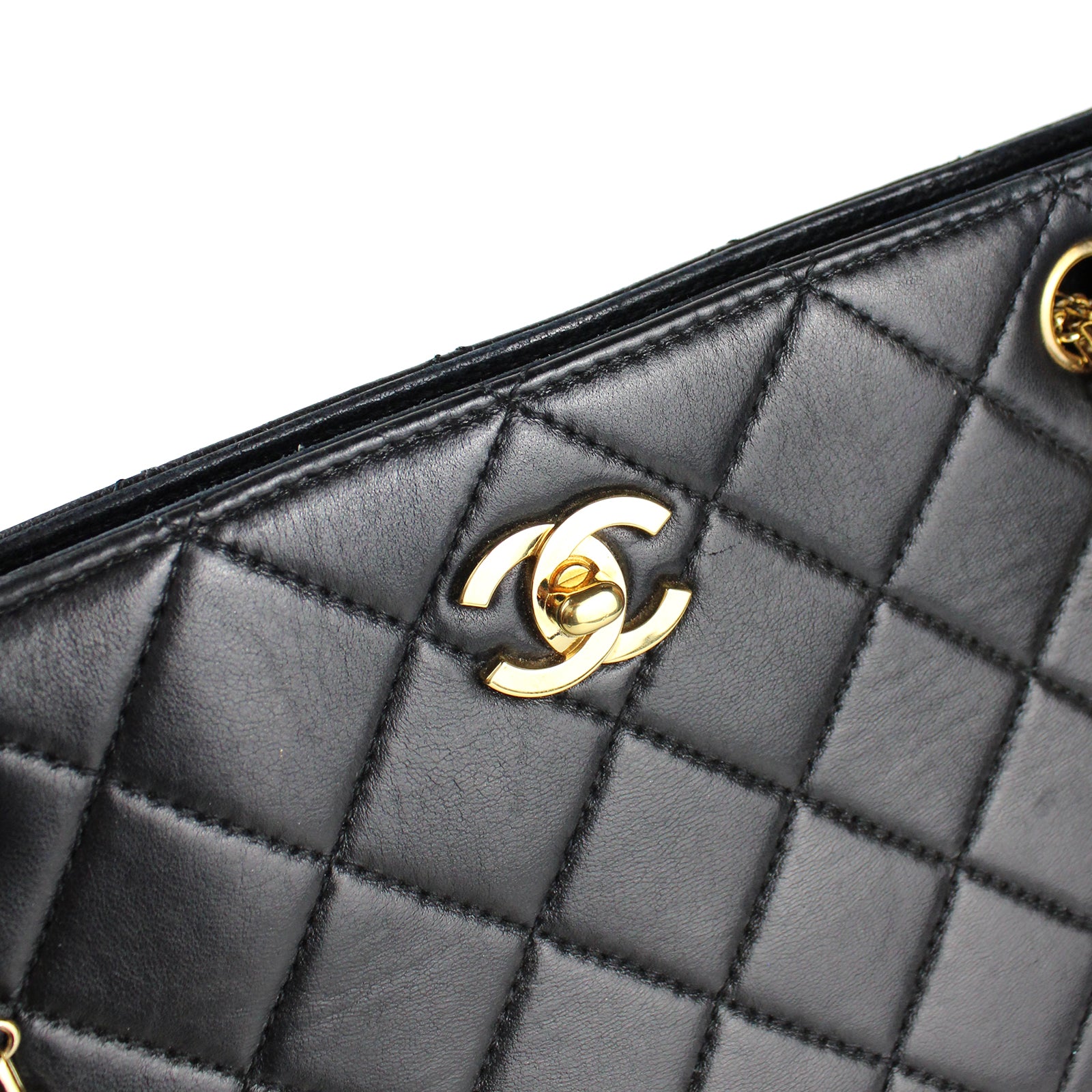 CHANEL - Sac cabas matelassé