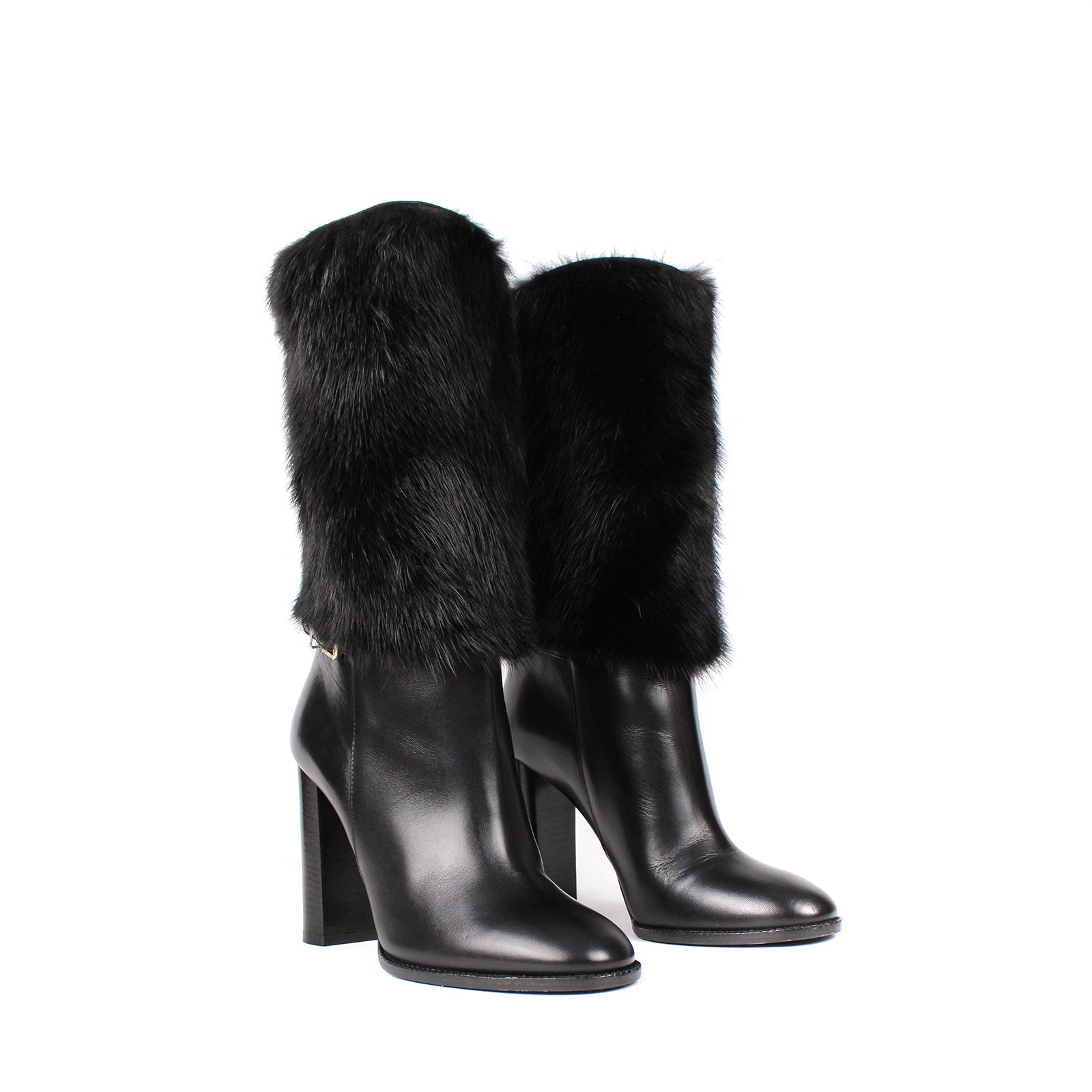 BURBERRY - Bottes en cuir et fourrure (T35)