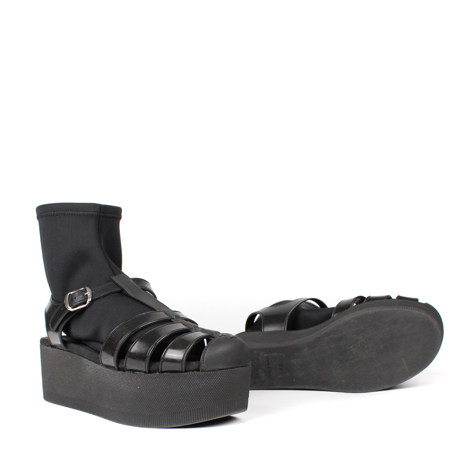 CHANEL - Platform sandals (T38)