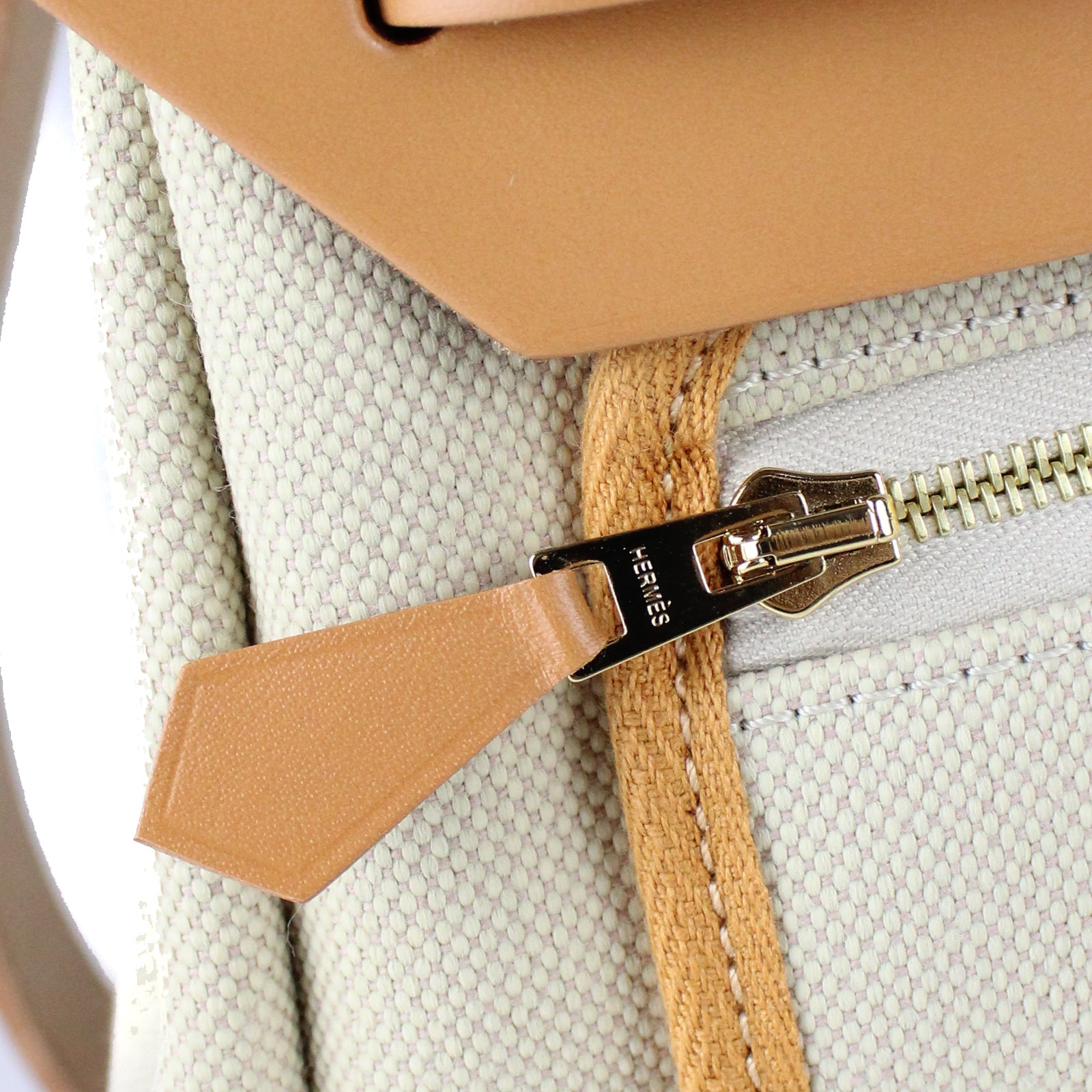 HERMÈS - Sac Herbag 31 Zip sable